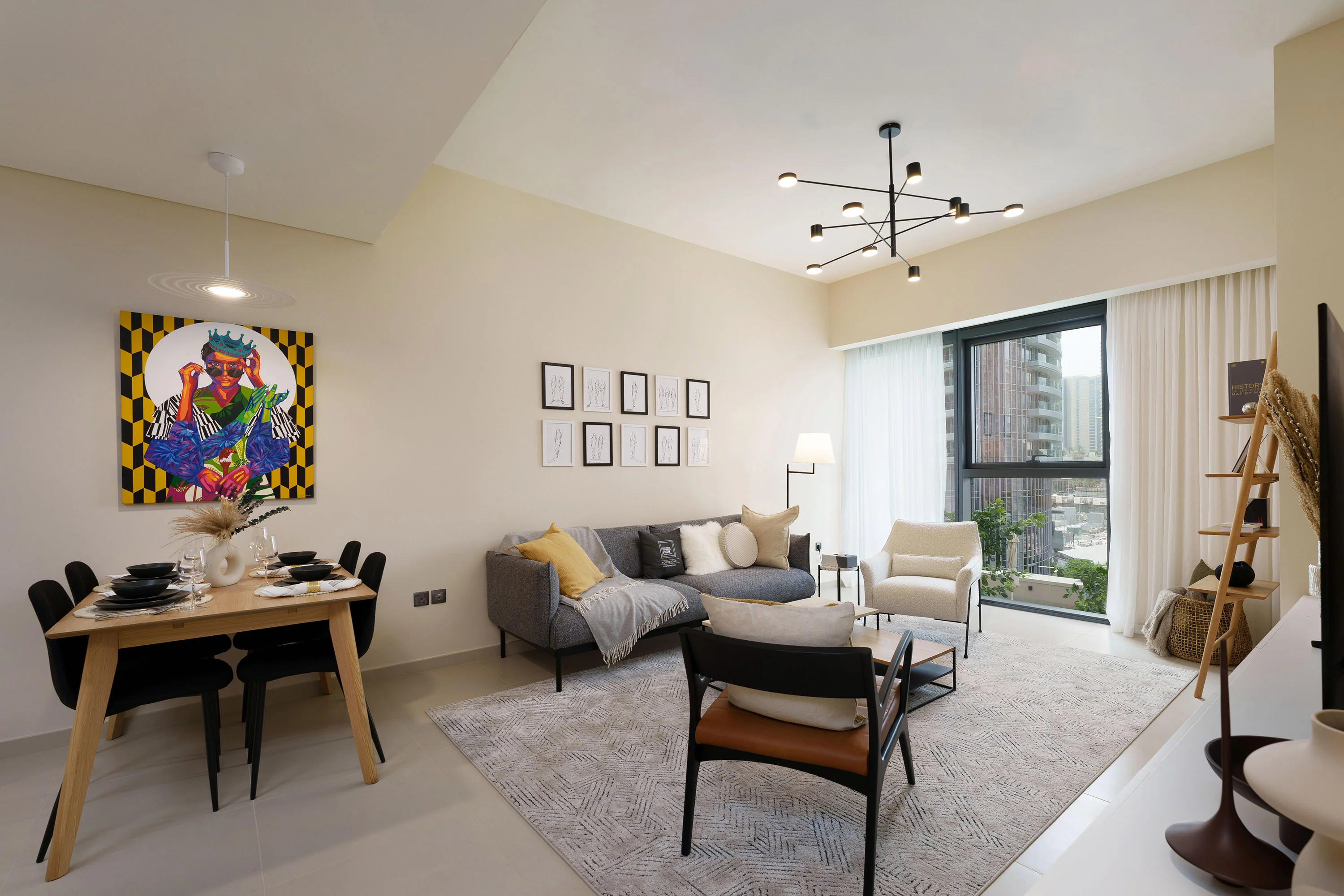 Posh & Arty Apt w/ Direct Burj Khalifa & Fountains Views - Image 2
