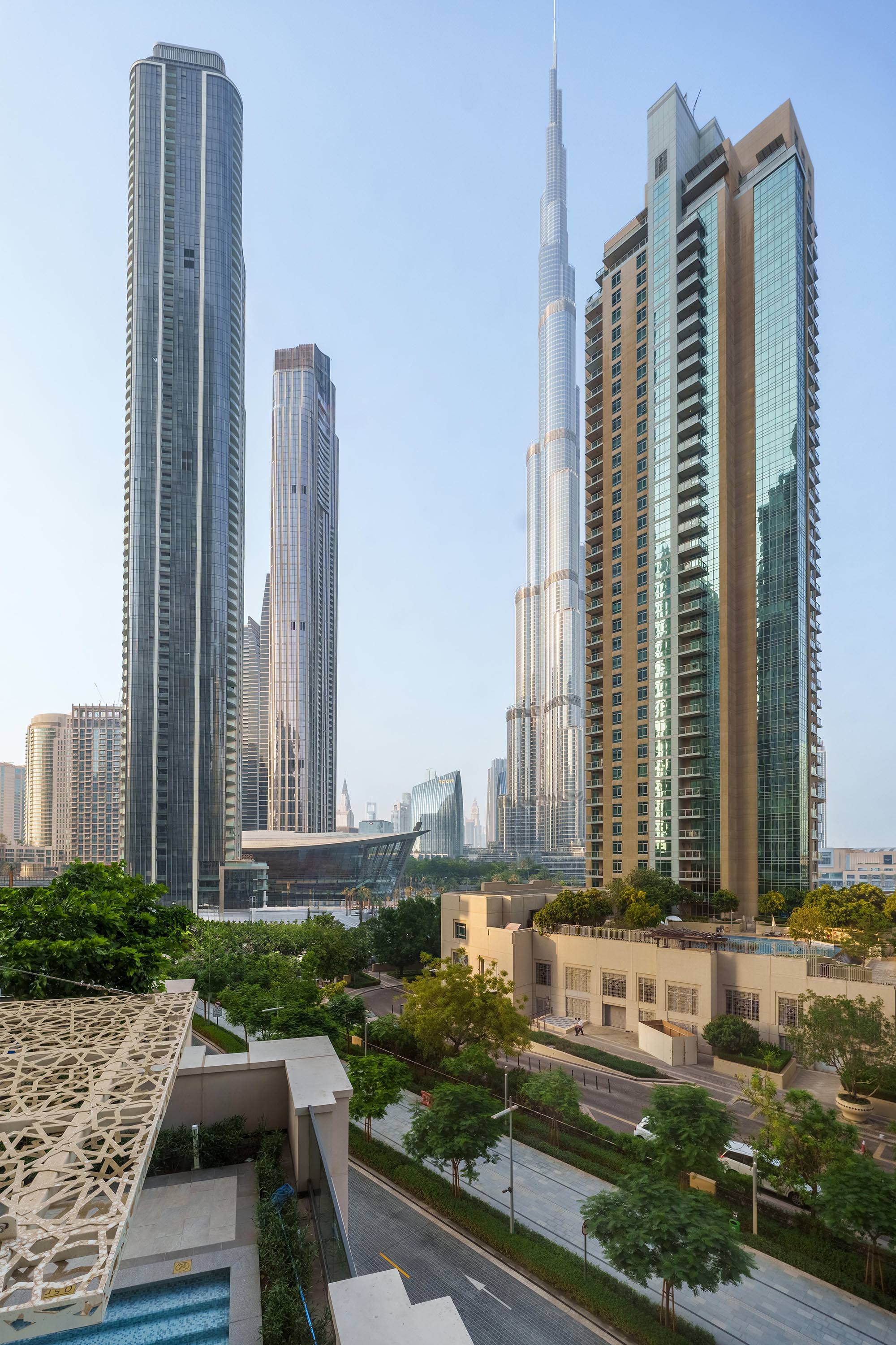 Posh & Arty Apt w/ Direct Burj Khalifa & Fountains Views - Image 27
