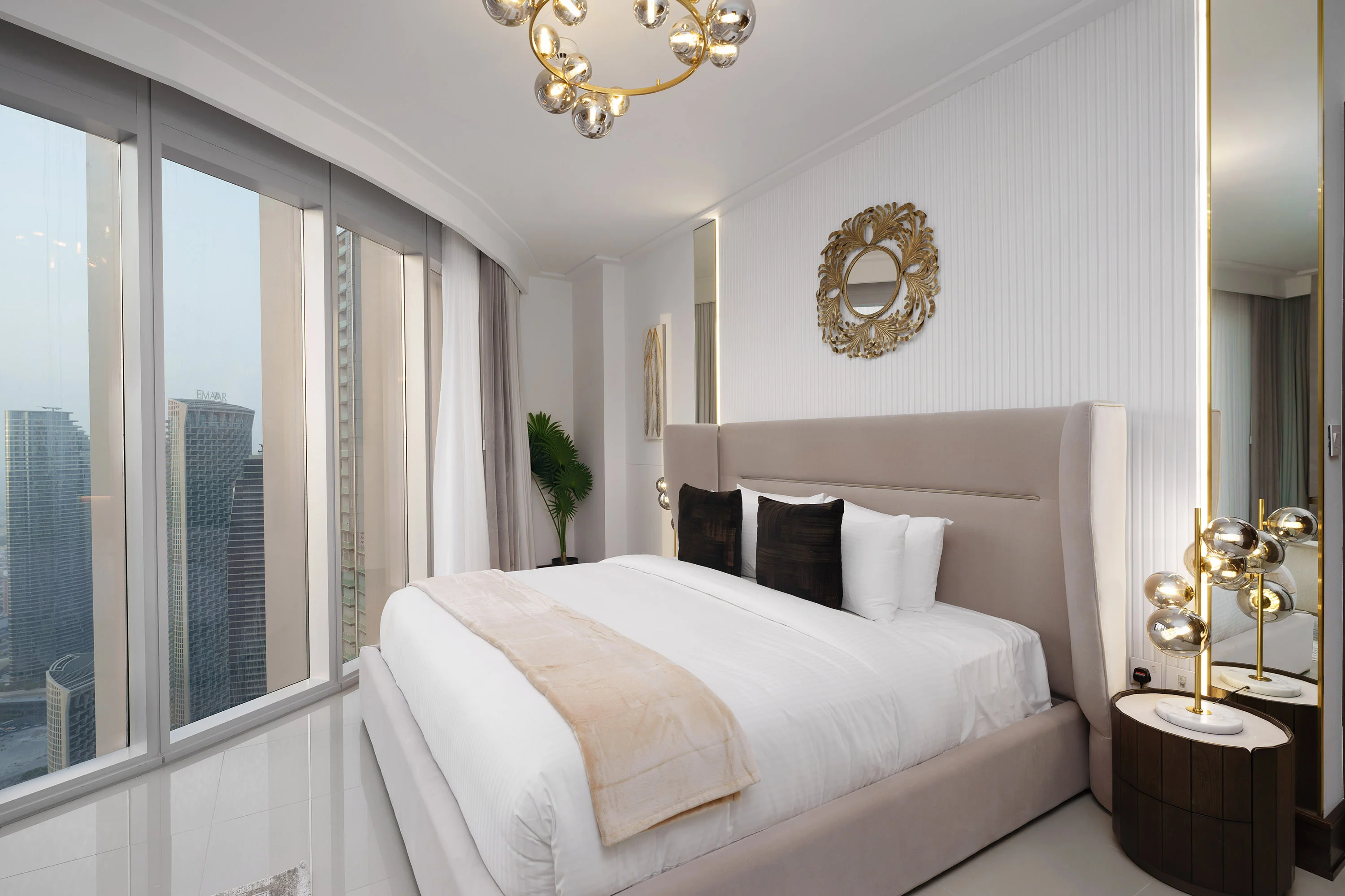 Ultra Chic High-Floor Apt w/ Direct Burj Khalifa & Fountains Views - Image 17