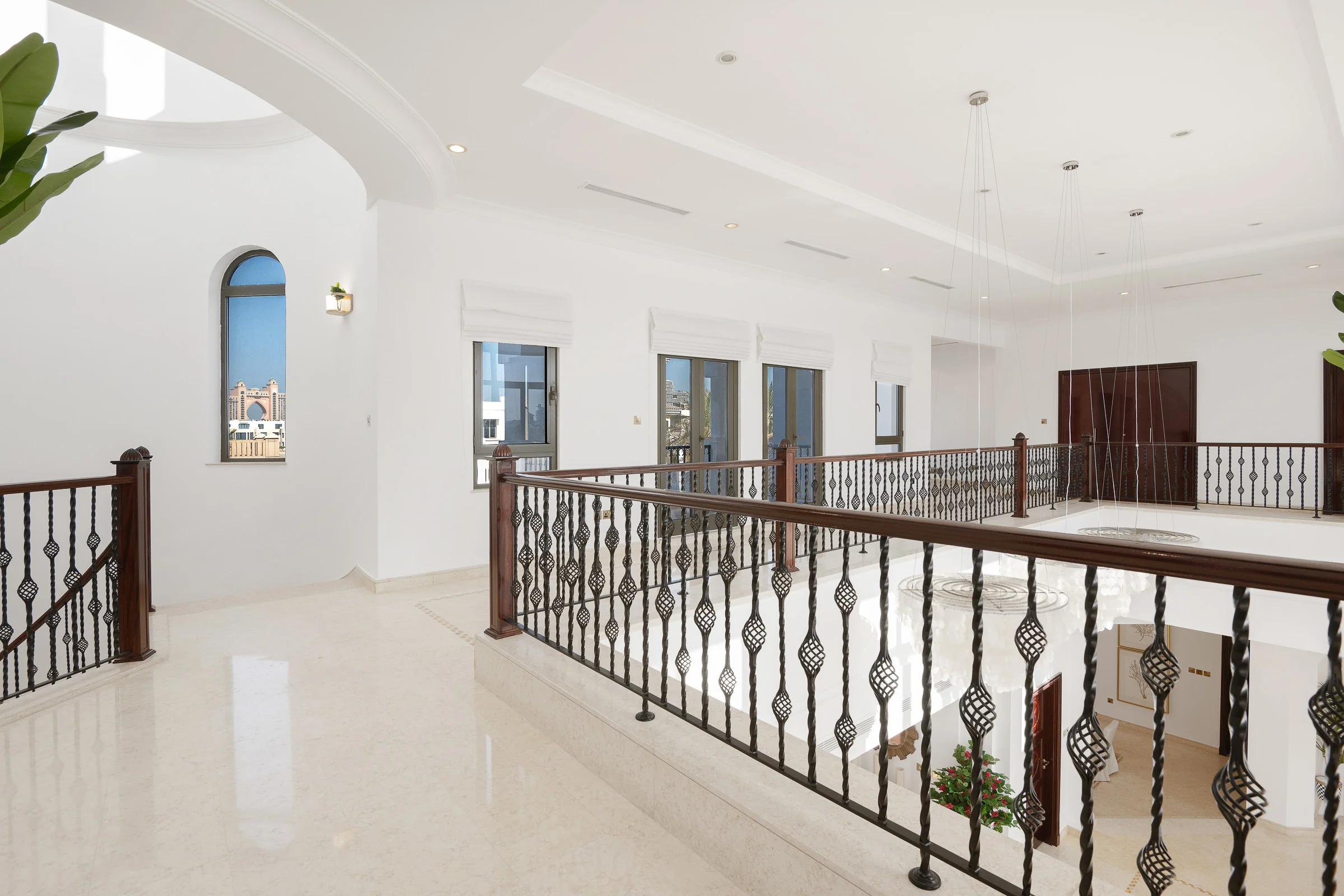Villa on Beach w/Private Pool The Palm Jumeirah - Image 14