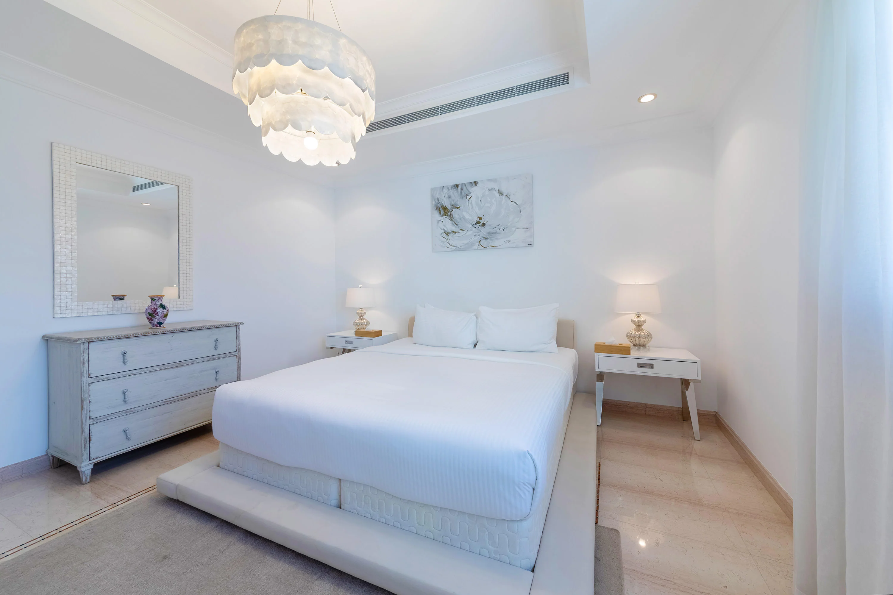 5* Villa w/ Private Pool/Beach on Palm Jumeirah - Image 23