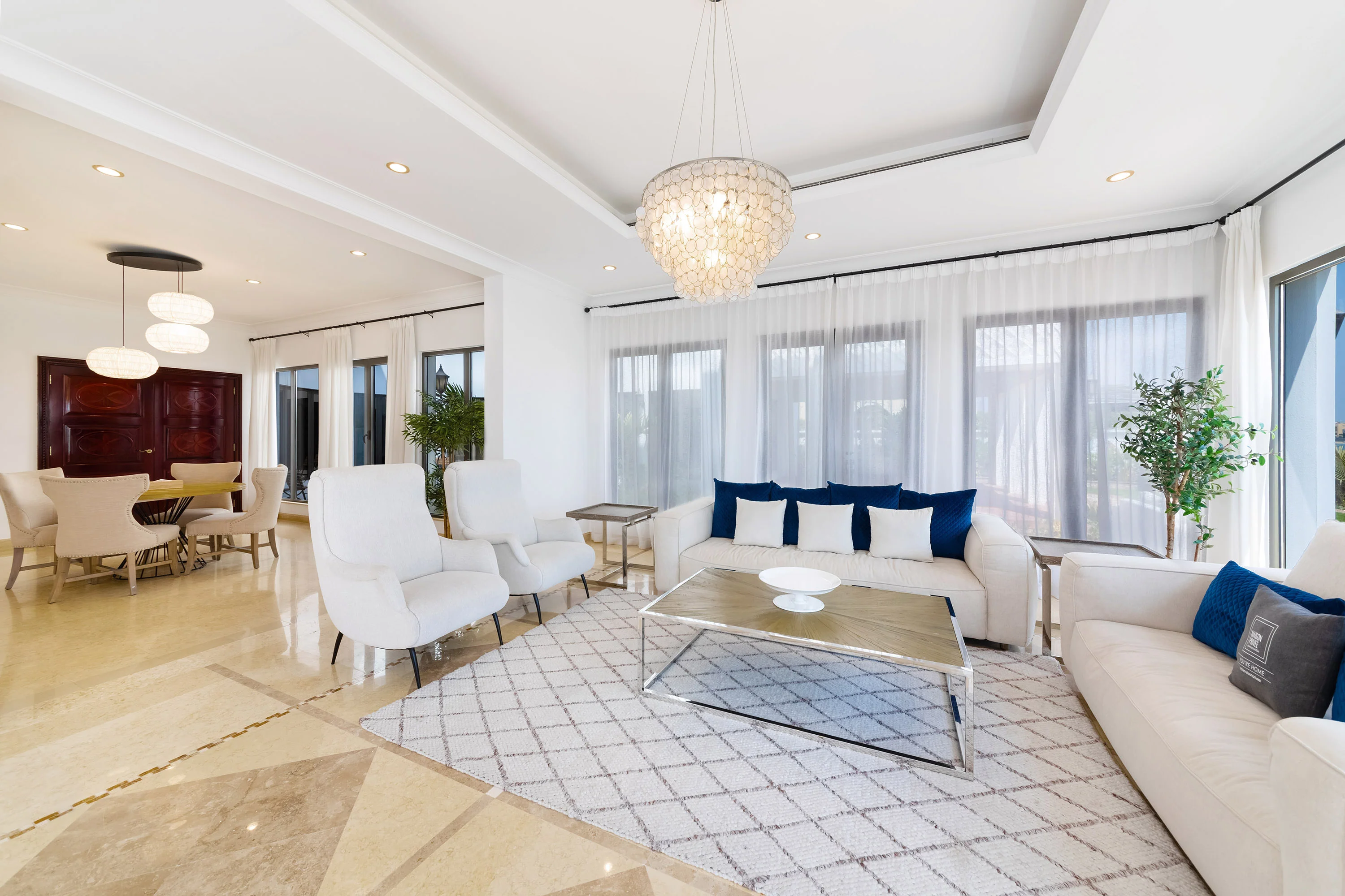 5* Villa w/ Private Pool/Beach on Palm Jumeirah - Image 6