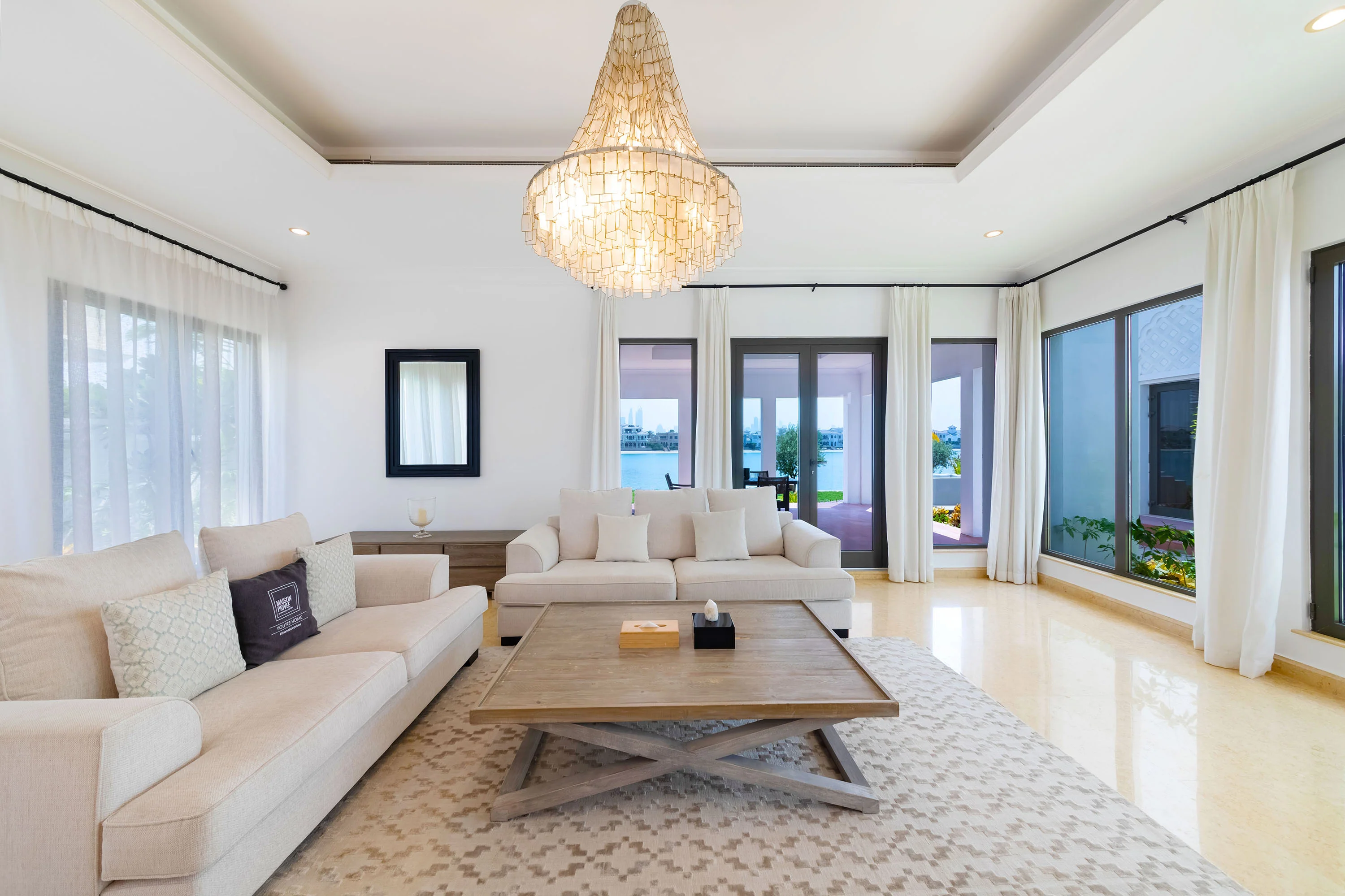 5* Villa w/ Private Pool/Beach on Palm Jumeirah - Image 8