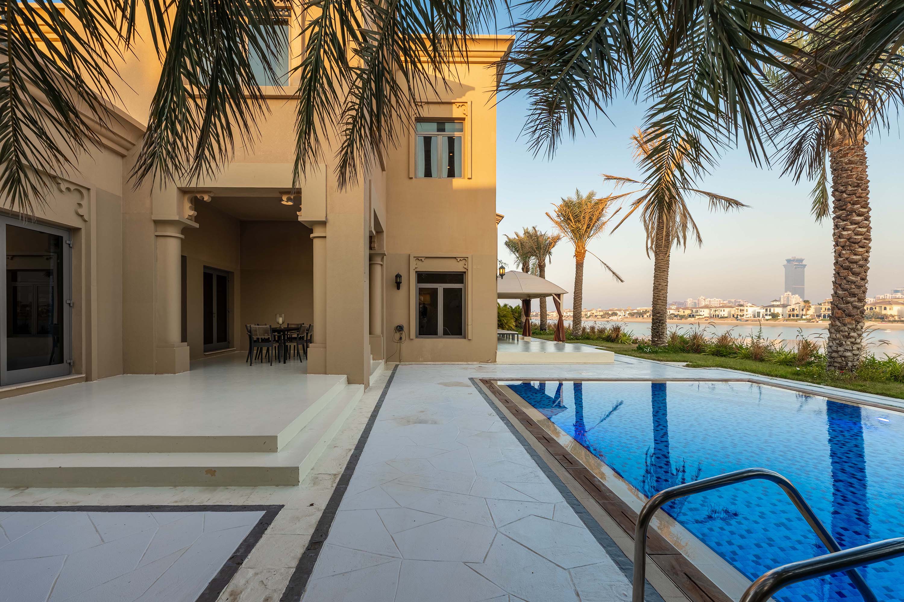 Exclusive Villa w/ Private Pool, Garden & Beach