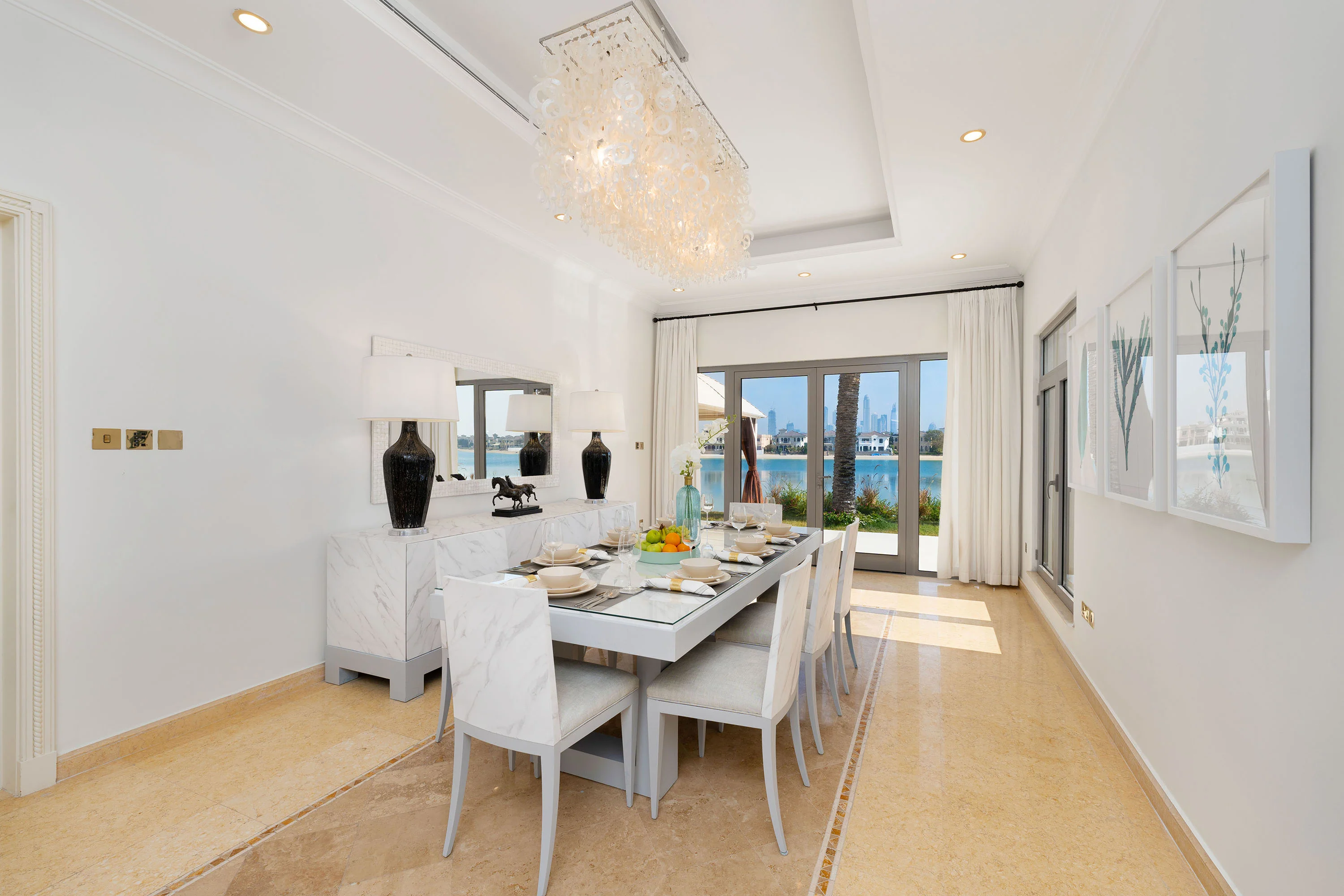 Exclusive Villa w/ Private Pool, Garden & Beach - Image 5