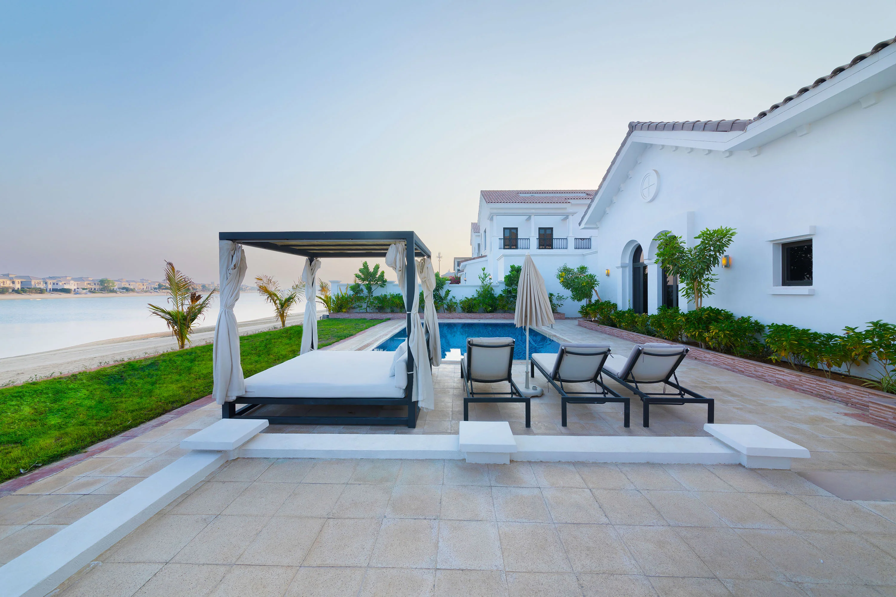 Luxury Villa w/ Dramatic Vw Private Beach & Pool - Image 2