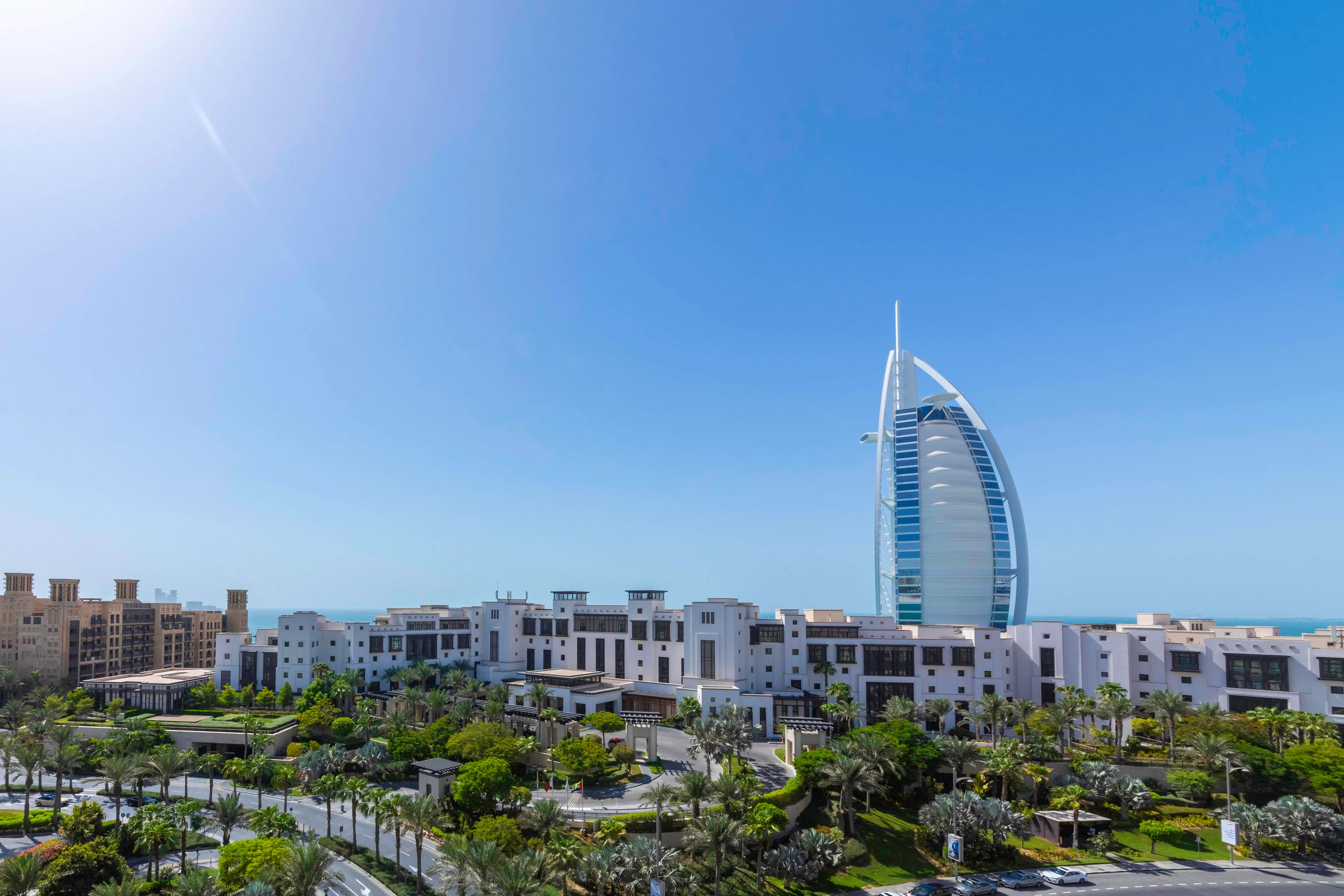 Exclusive Seaview 3BR Roof Terrace Apt with Scenic Views of Burj alArab - Image 10