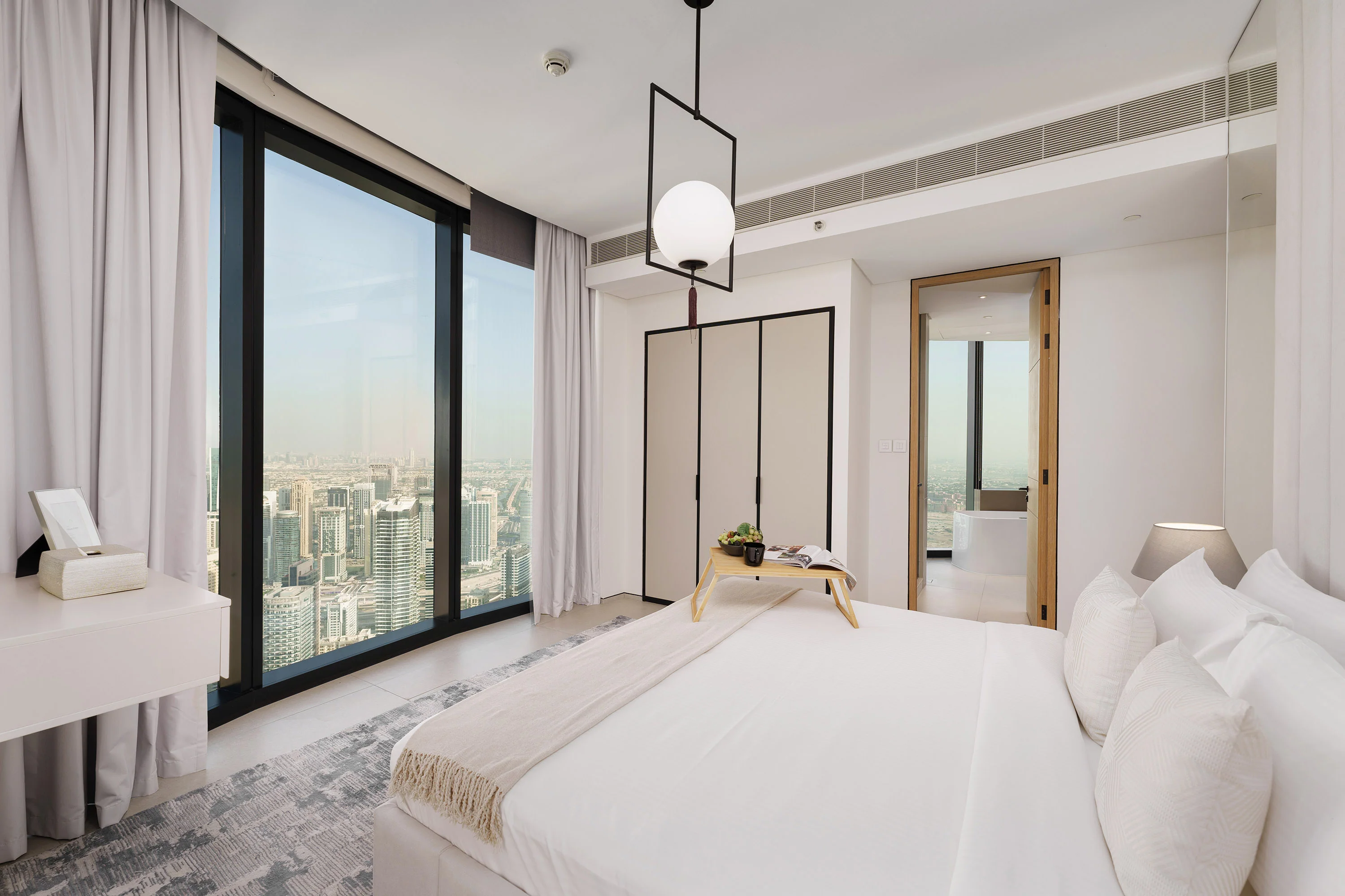 Lavish Apt w/ Stellar Ocean Views in Address JBR - Image 13