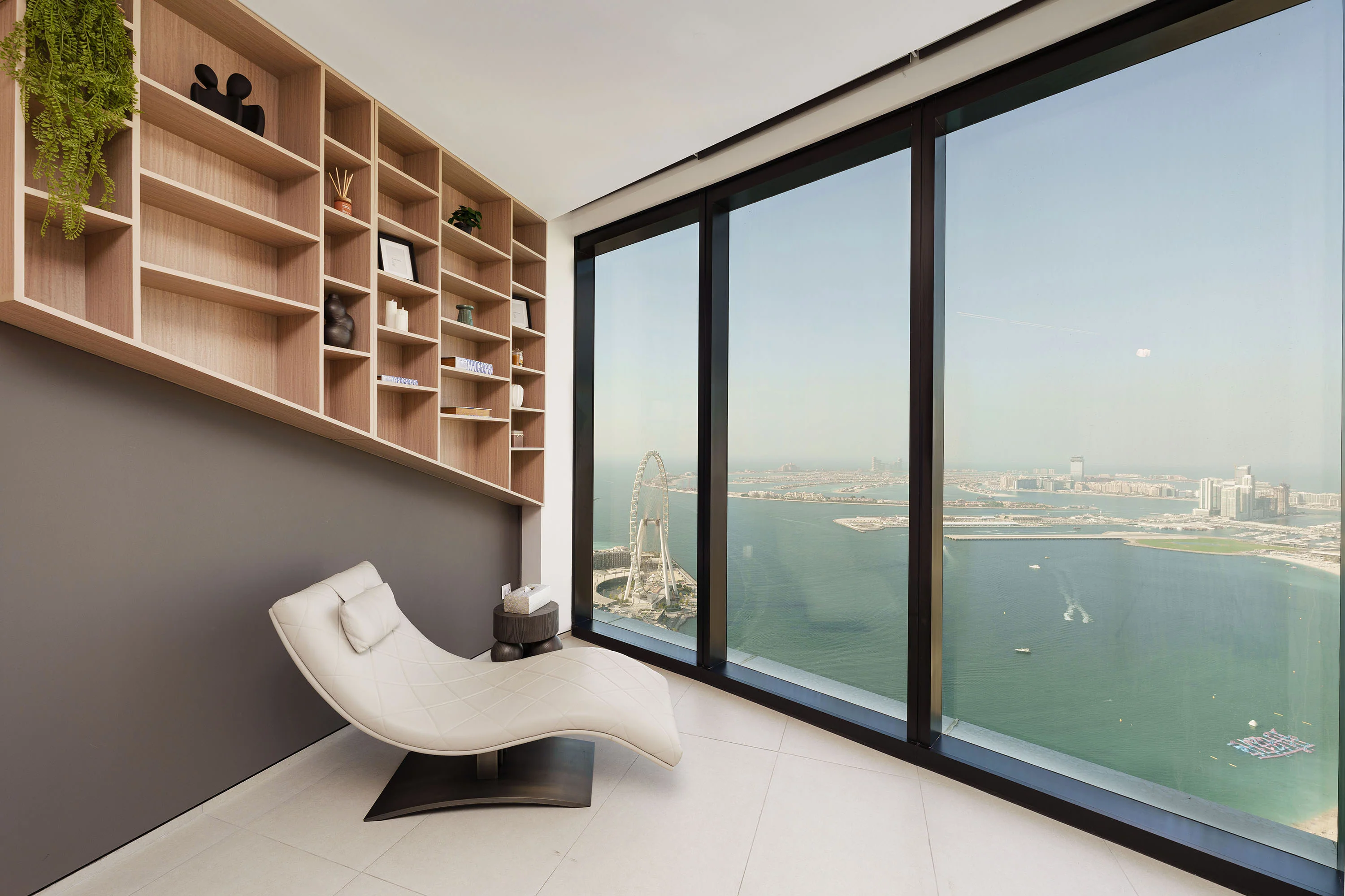 Lavish Apt w/ Stellar Ocean Views in Address JBR - Image 4
