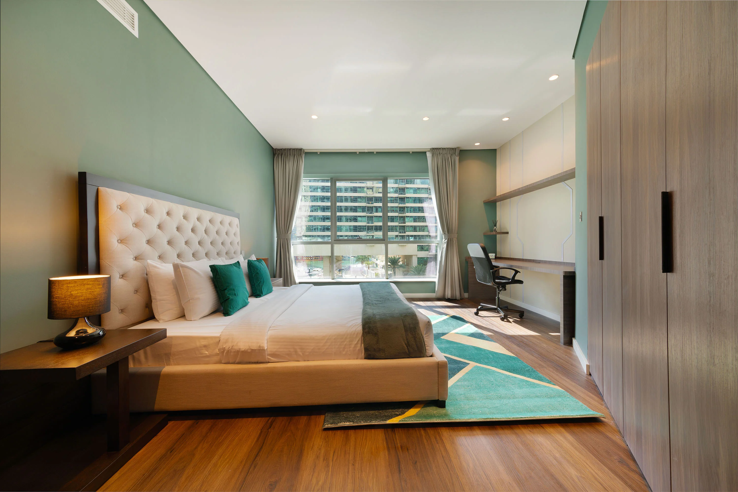 Stunning 3-Floor Villa w/ Kids Room & Rooftop Terrace over Dubai Marina - Image 24