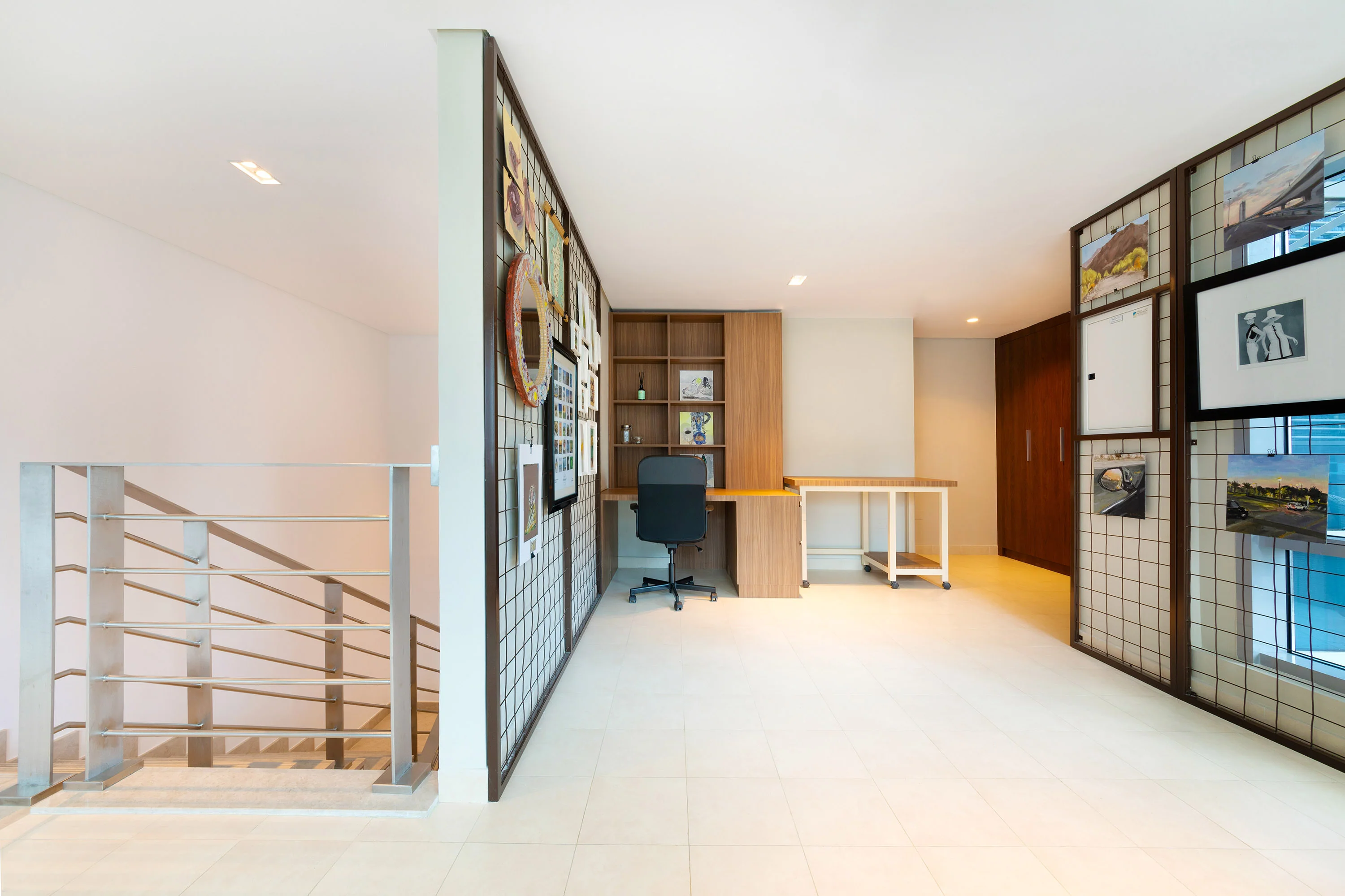 Stunning 3-Floor Villa w/ Kids Room & Rooftop Terrace over Dubai Marina - Image 34
