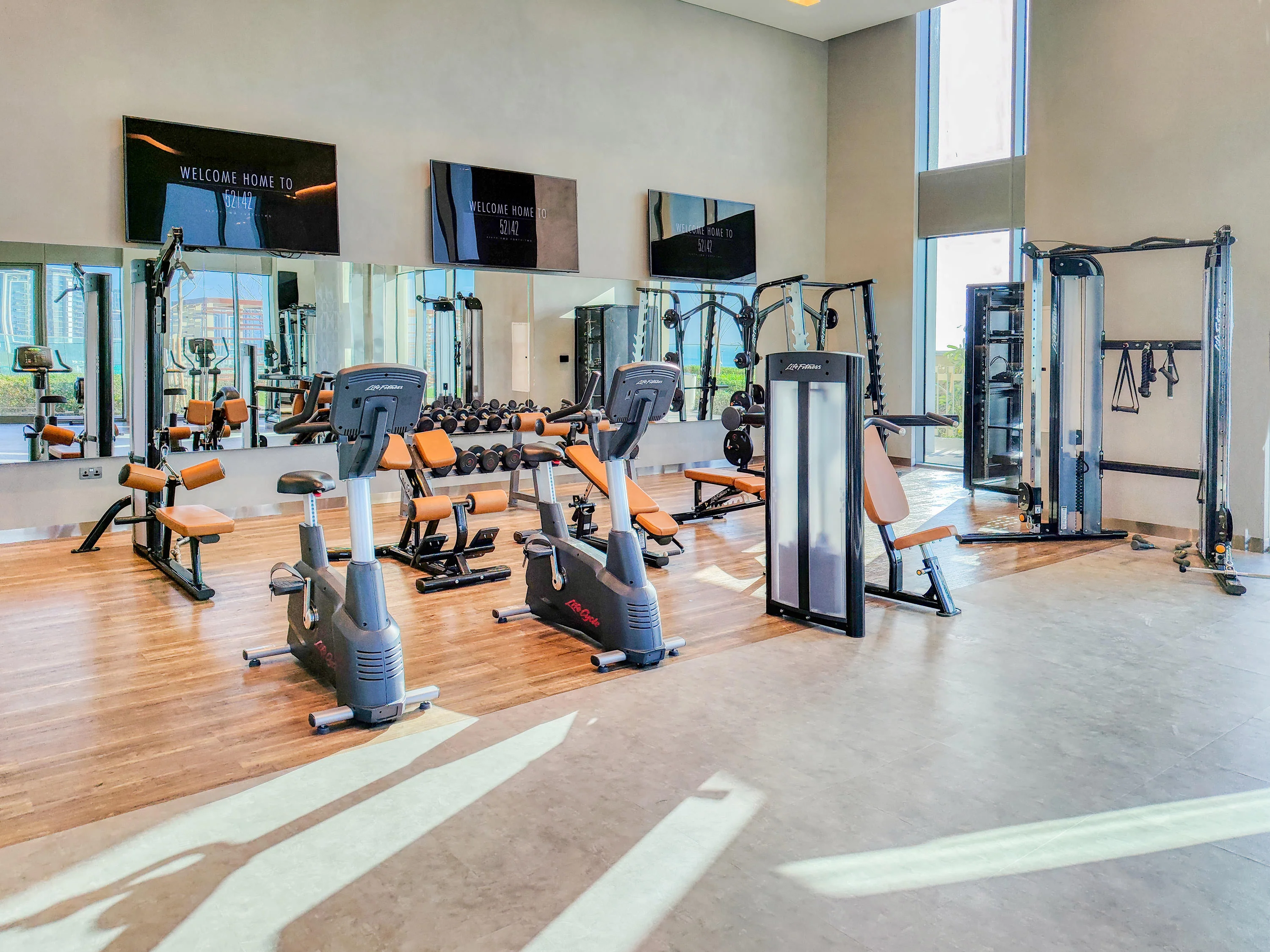 Exclusive Sea View apartment on the Arabian Gulf - Image 19