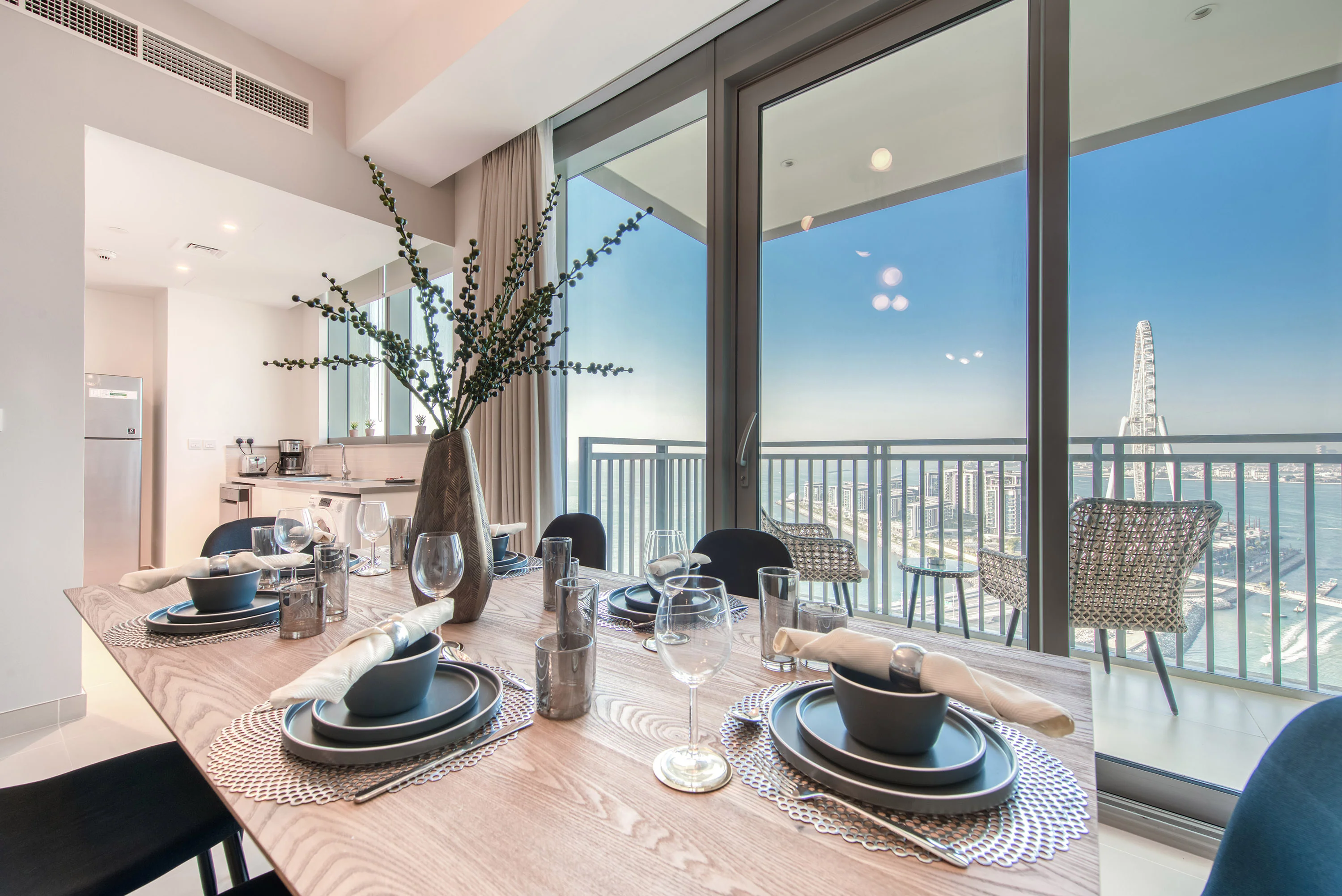 Exclusive Sea View apartment on the Arabian Gulf - Image 6