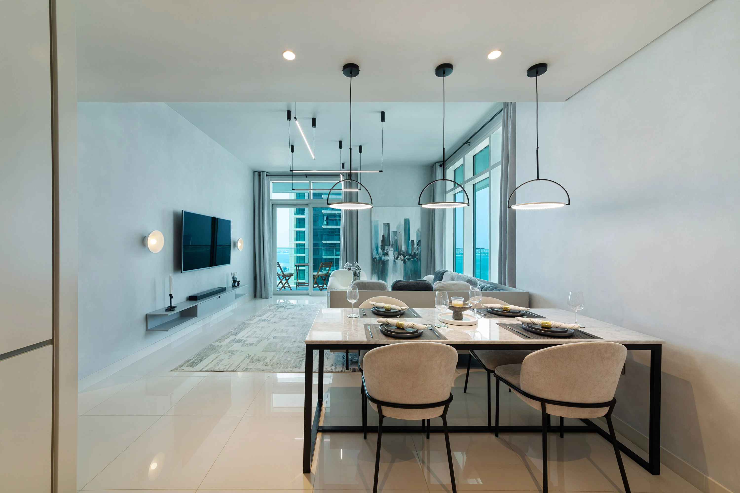 Stylish 2BR apt in Emaar Beachfront w/ stunning sea views - Image 4