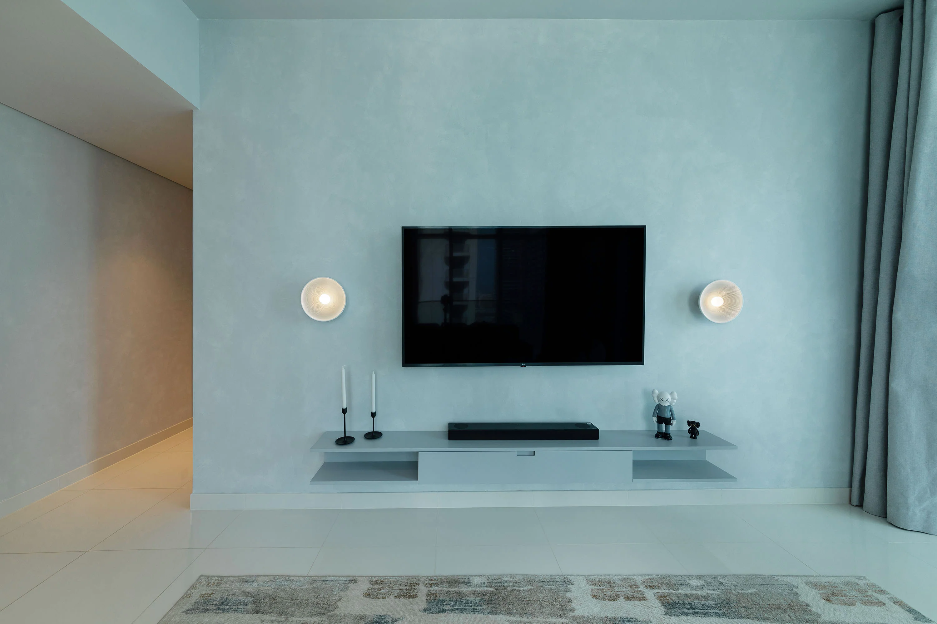 Stylish 2BR apt in Emaar Beachfront w/ stunning sea views - Image 8