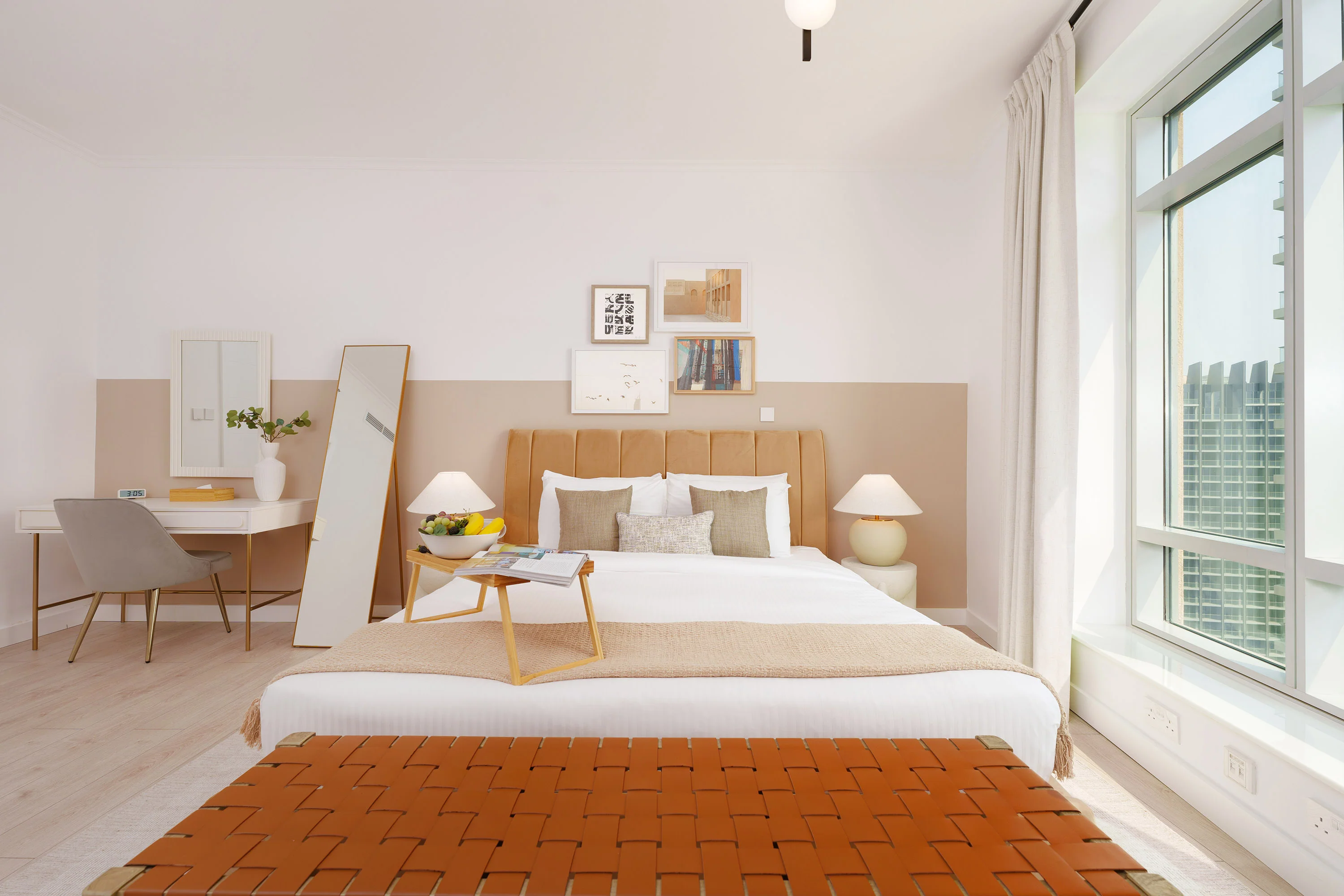 Modern Chic Apt w/ Spectacular Downtown Views - Image 11