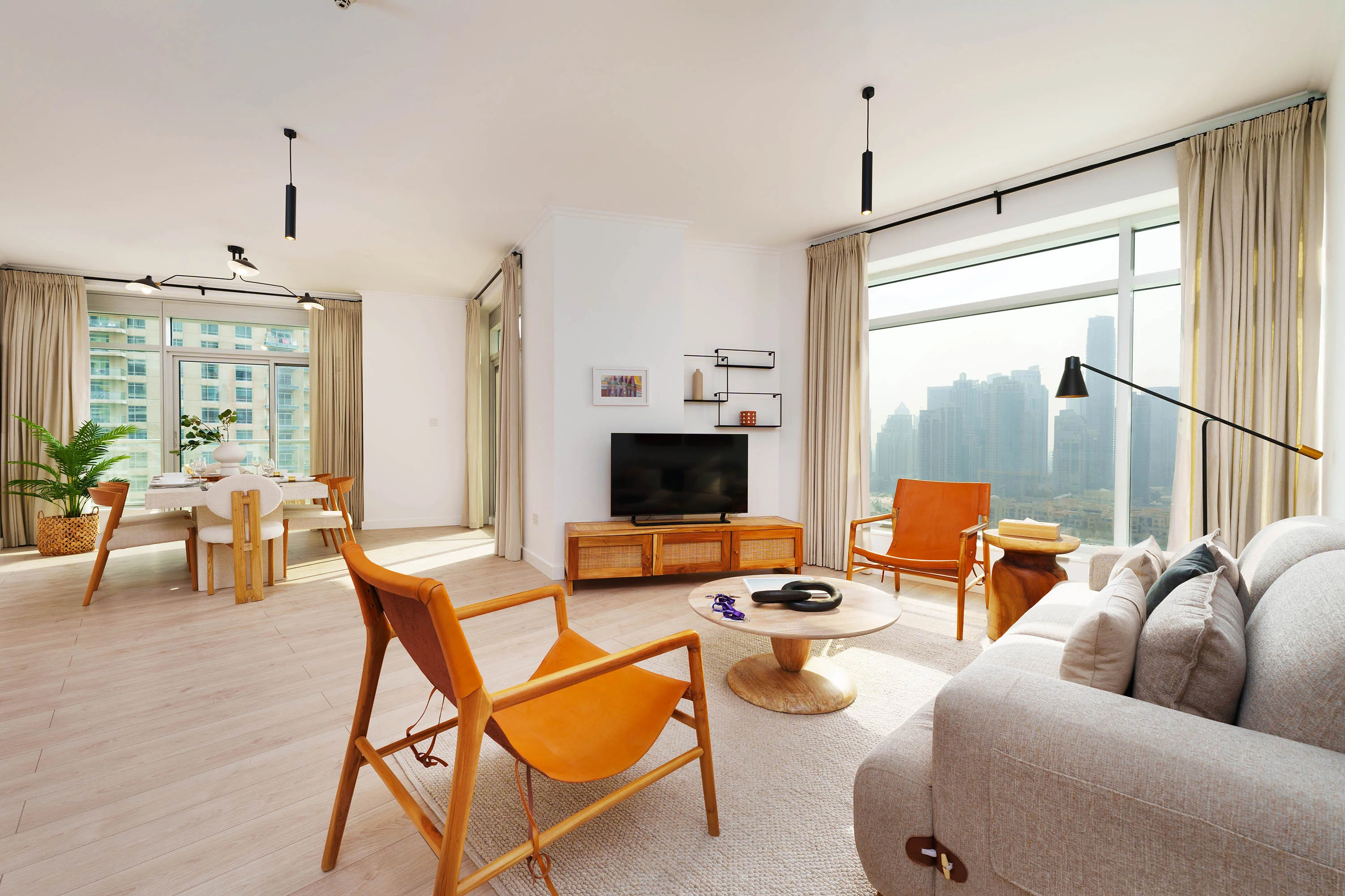 Modern Chic Apt w/ Spectacular Downtown Views - Image 3