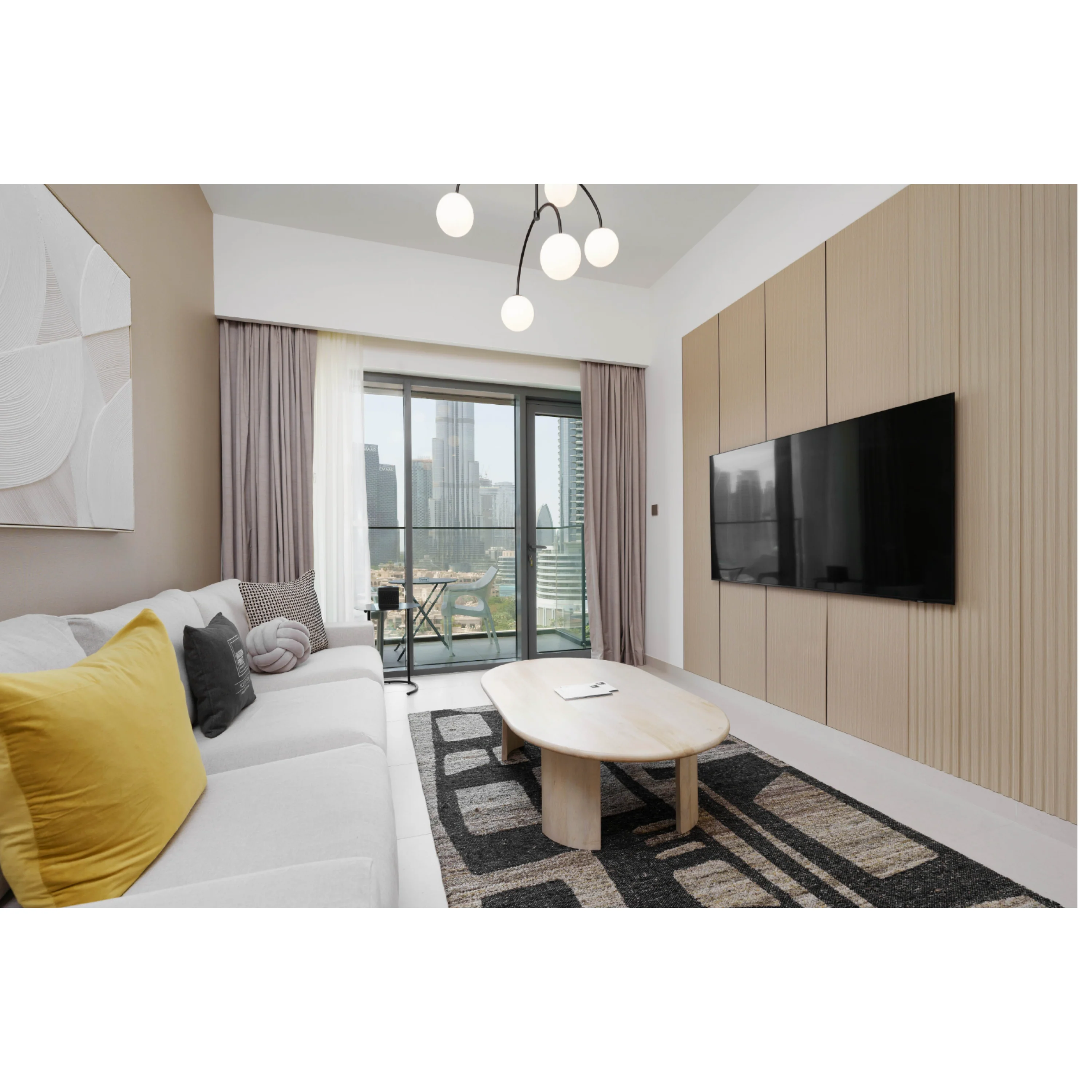 High-End Apt w/ Direct Burj Khalifa Views - Image 4