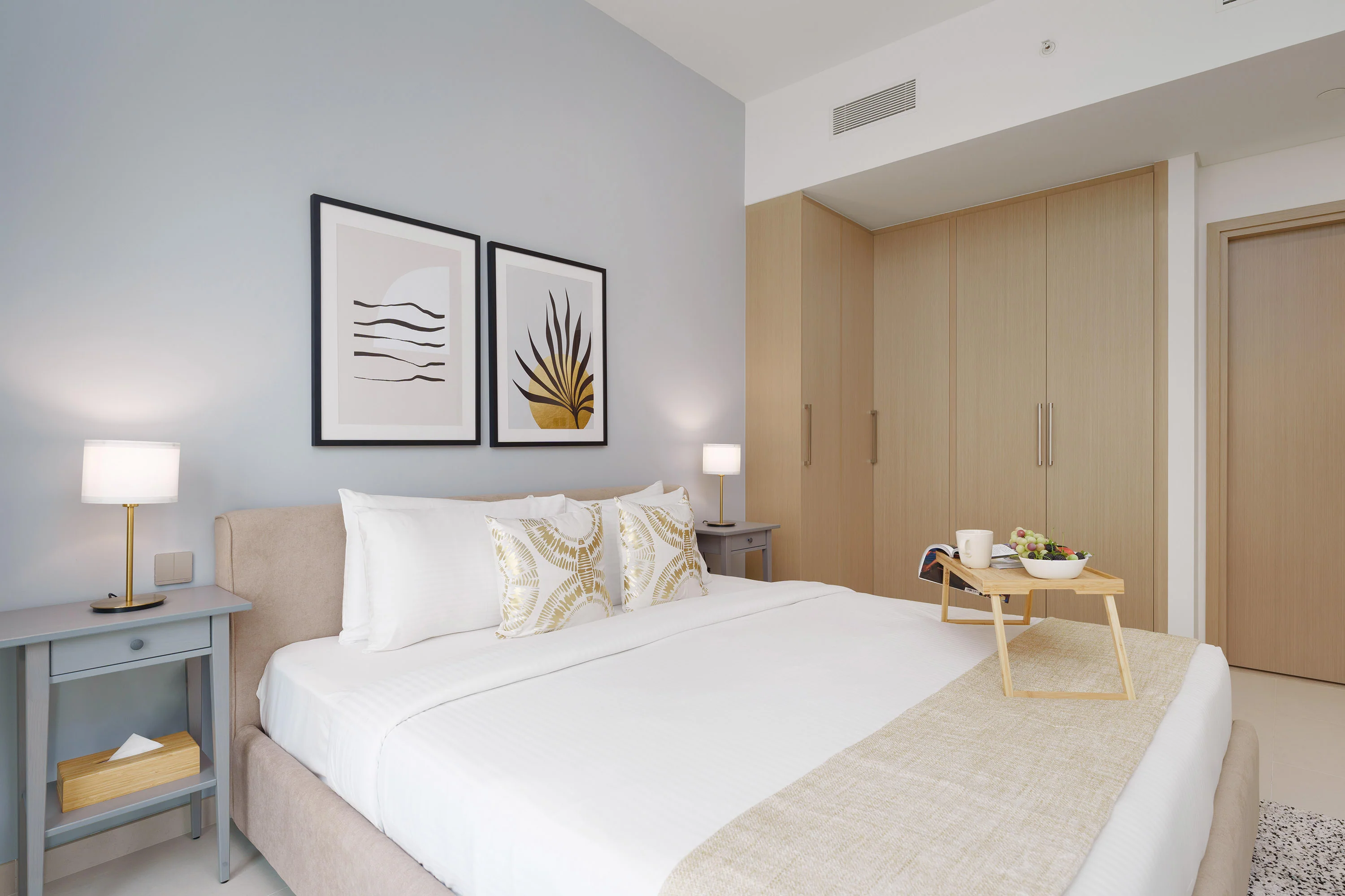 Modern Chic Apt w/ Unobstructed Burj Khalifa Views - Image 11