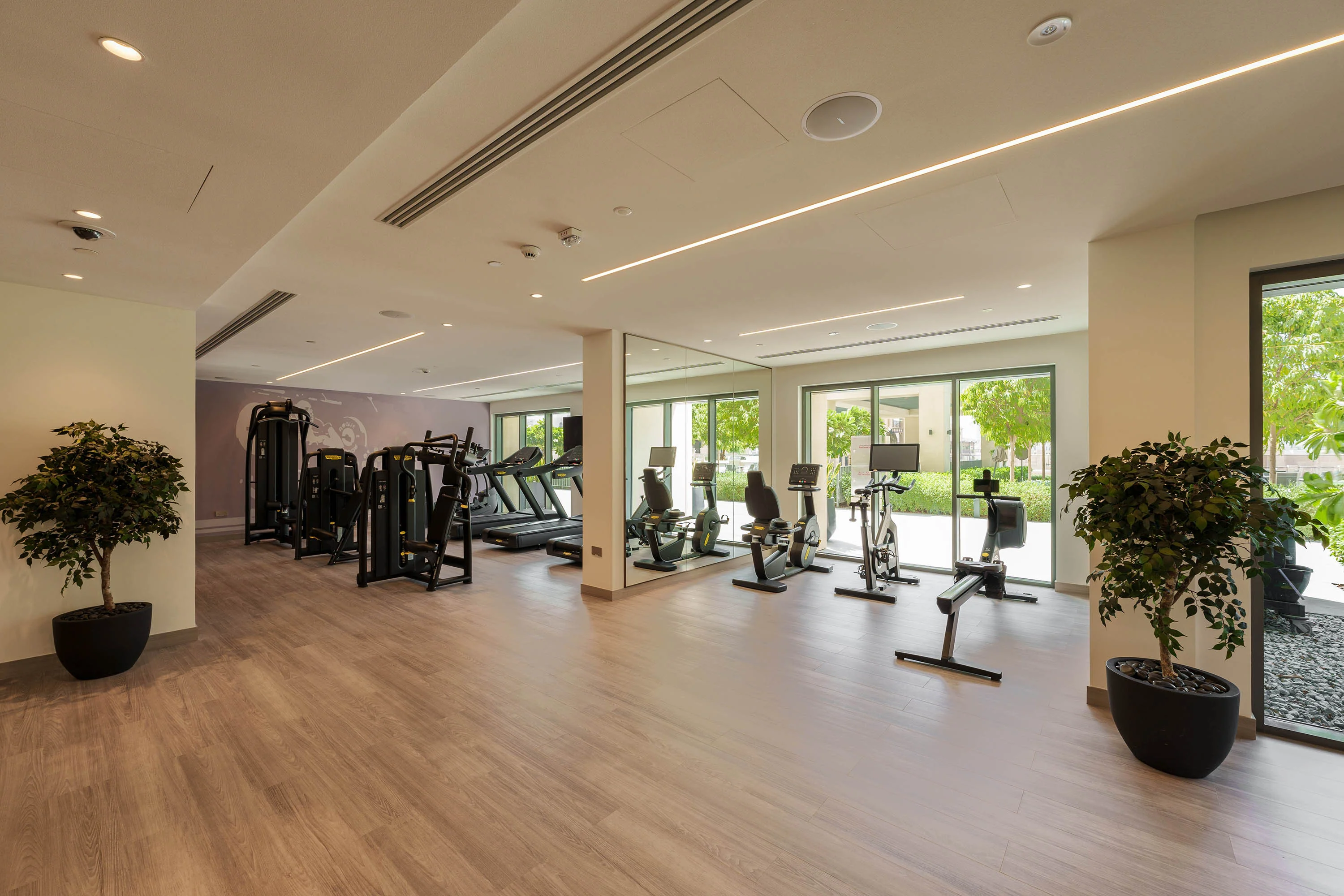 Modern Chic Apt w/ Unobstructed Burj Khalifa Views - Image 28