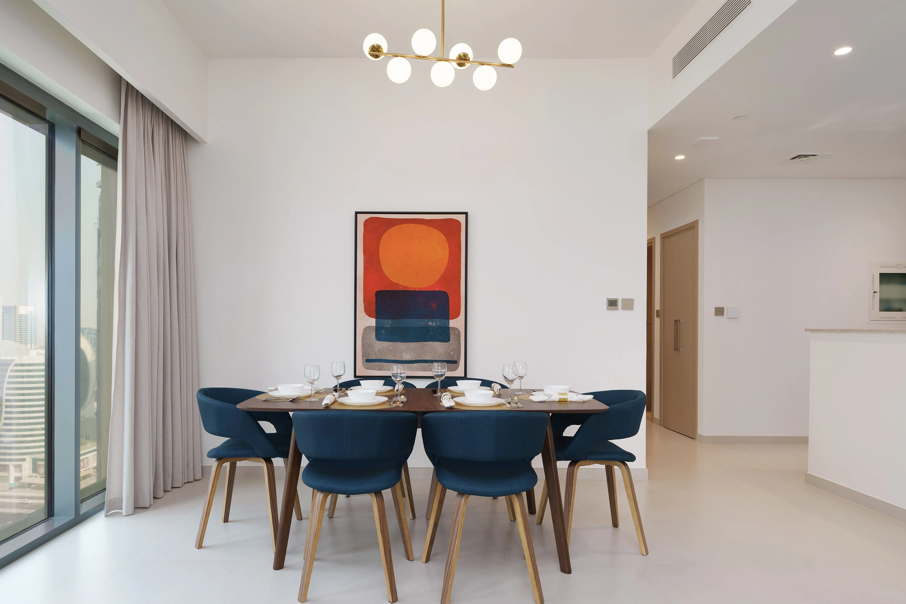 Modern Chic Apt w/ Unobstructed Burj Khalifa Views - Image 7