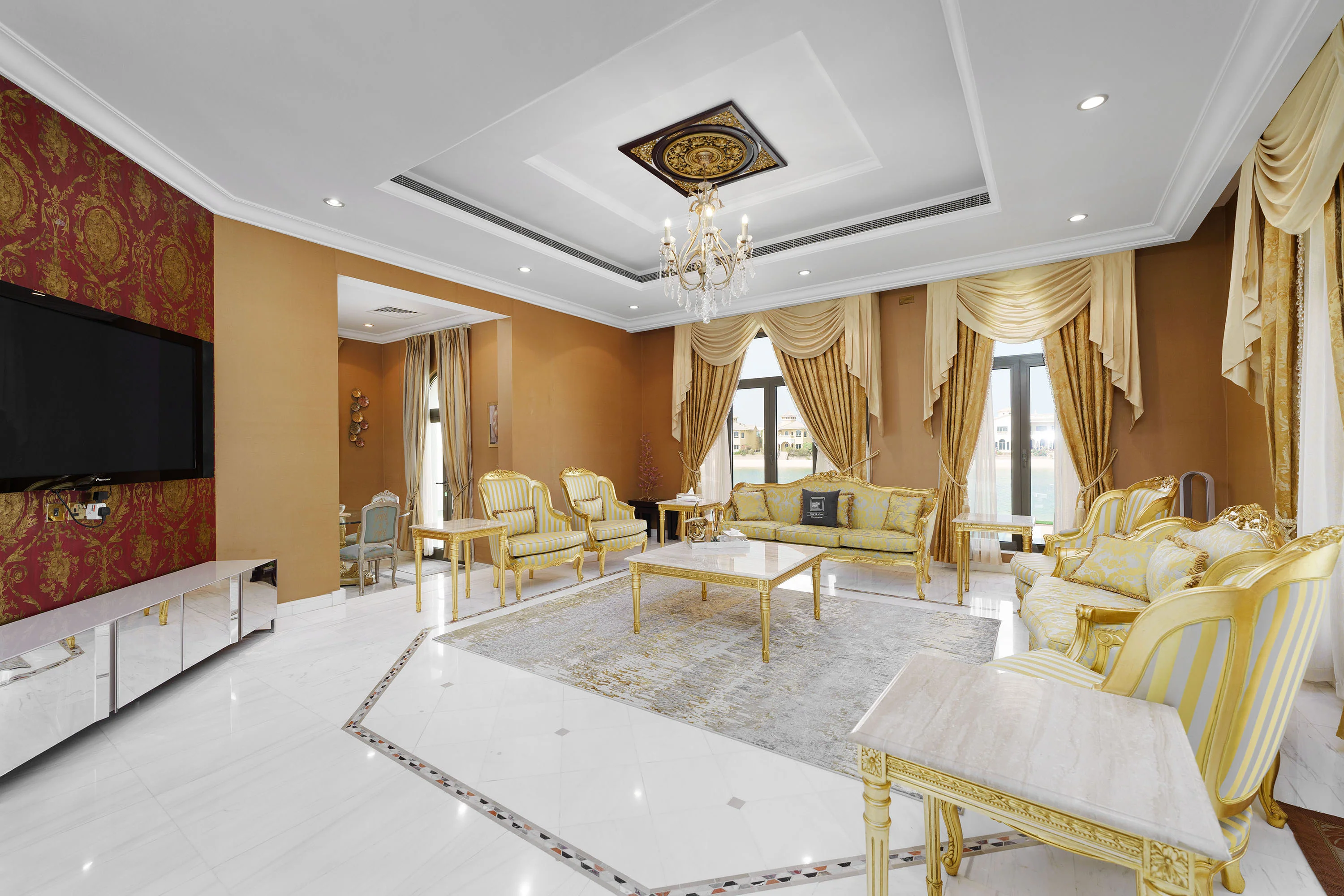 Opulent Palm Villa w/ Pool & Royal Atlantis Views - Image 4