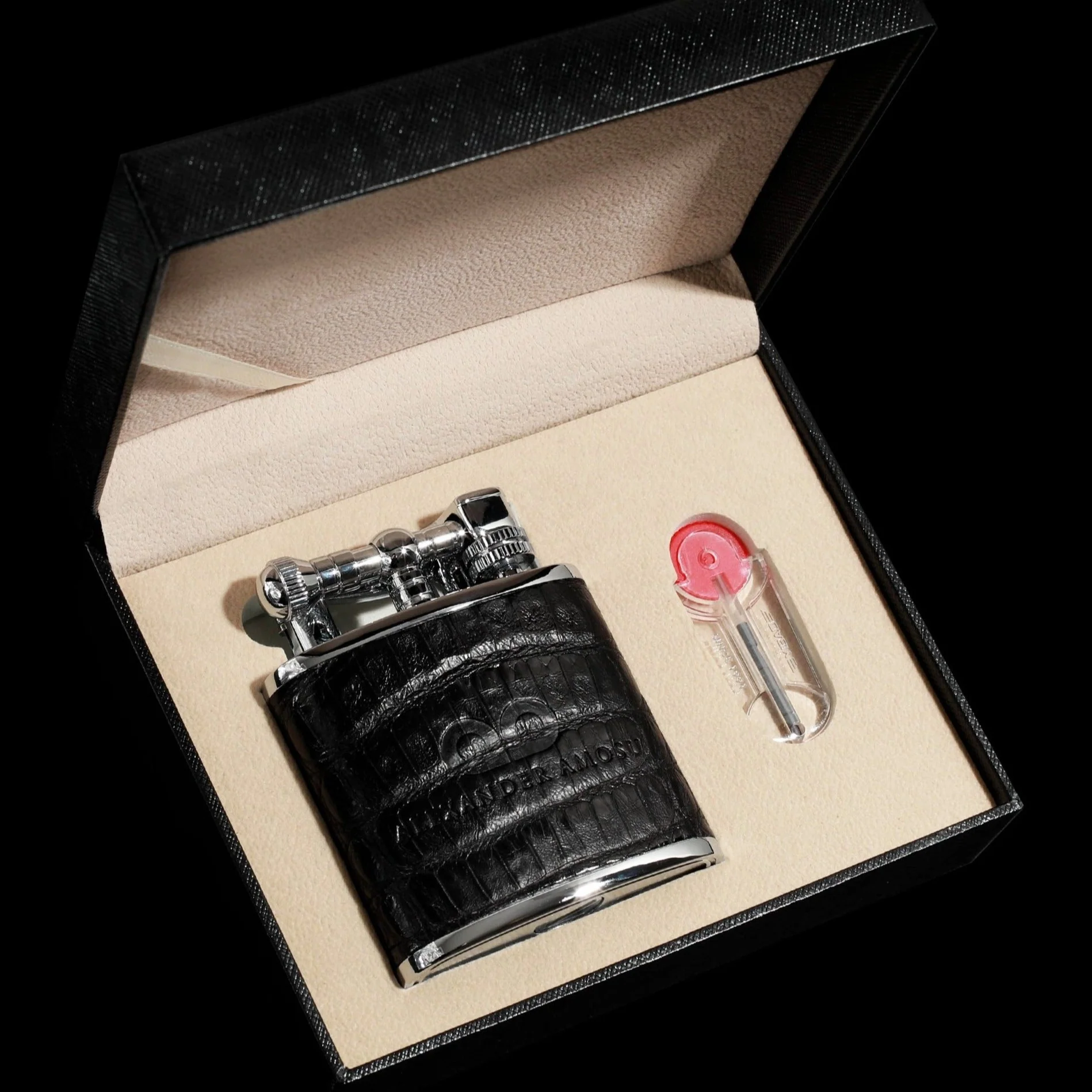 Amosu Crocodile Lighter - Image 4