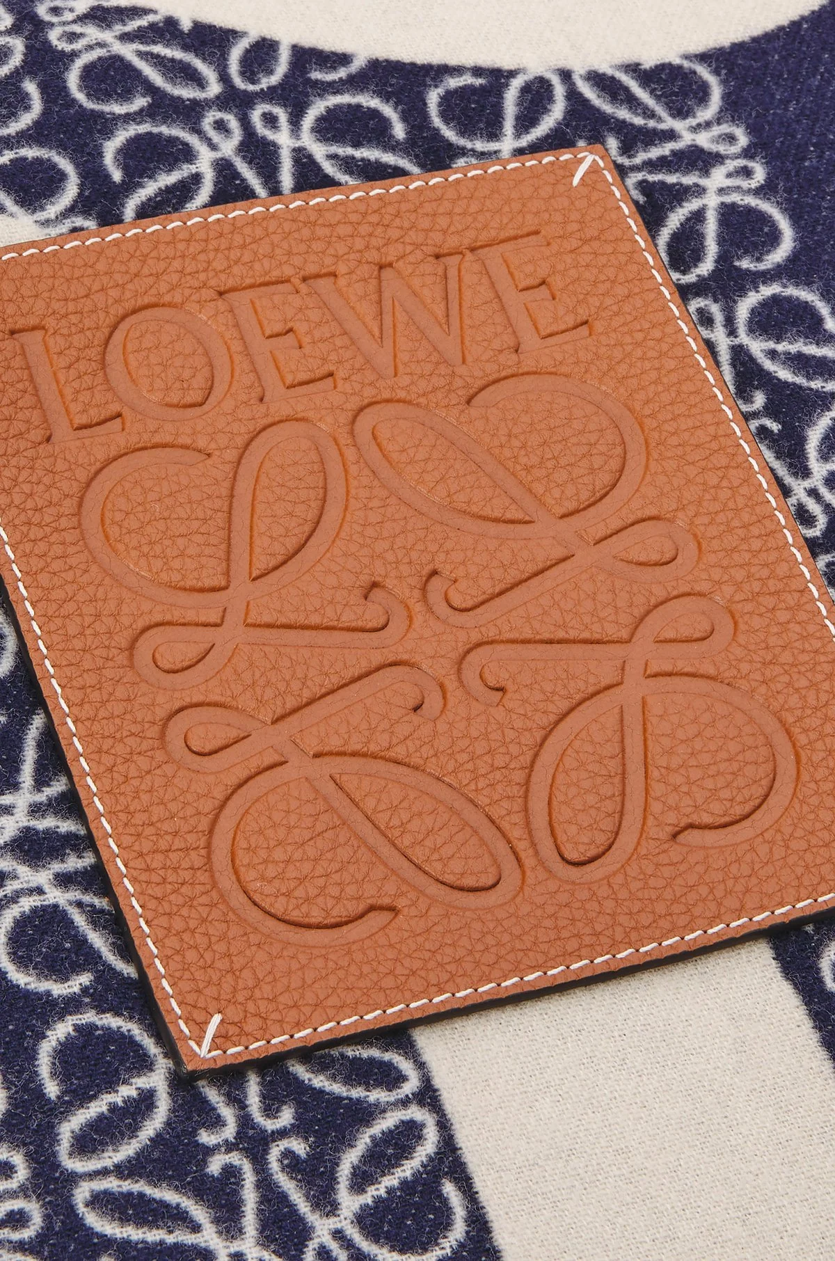 Anagram Blanket In Wool - Image 7