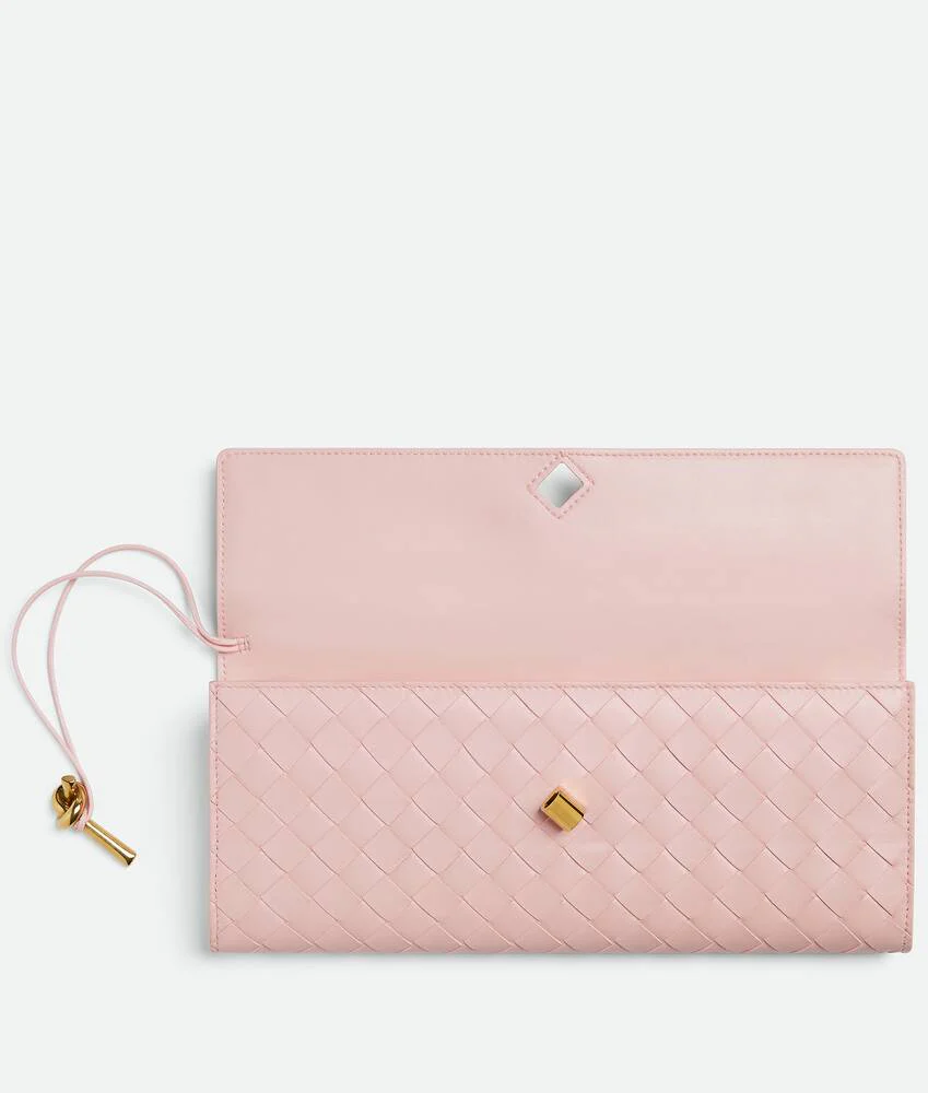 Andiamo Clutch - Image 26