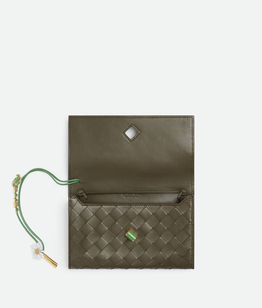 Andiamo Daisy Pouch - Image 4