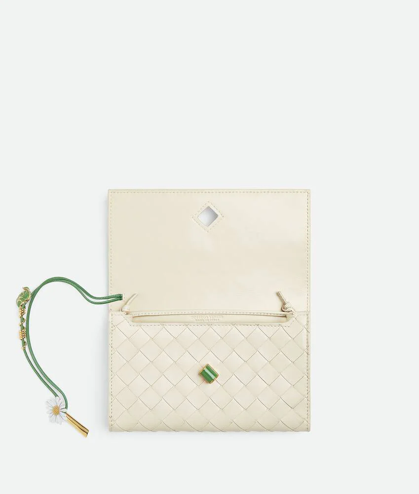 Andiamo Daisy Pouch - Image 7