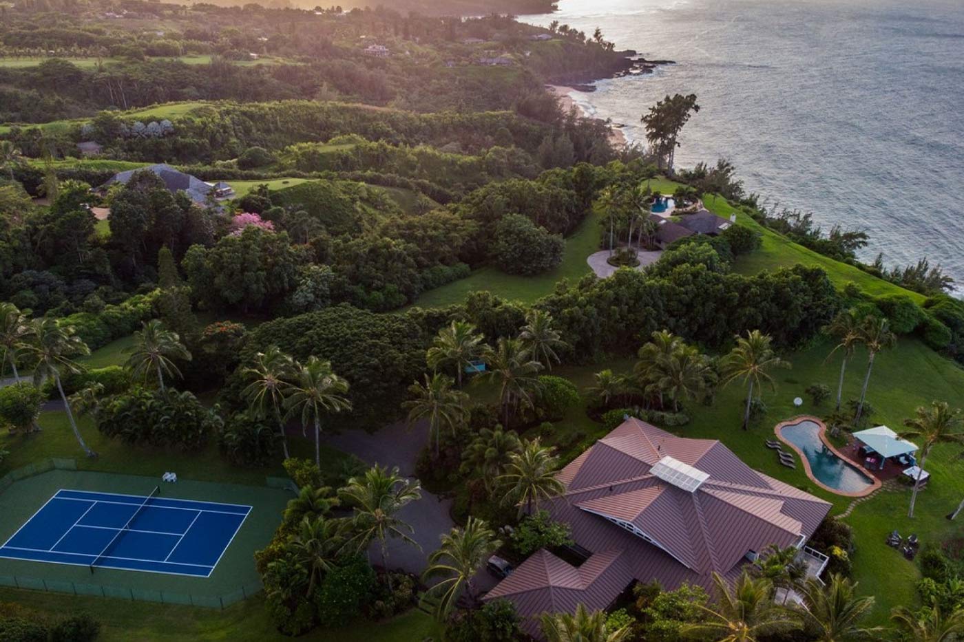 Anini Beach Front Home - Image 3