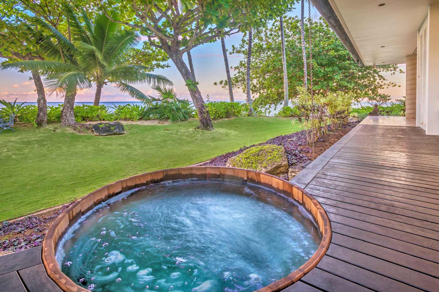 Anini Beach Front Home - Image 9