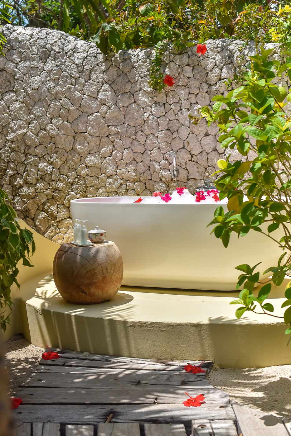 Beachfront Villa - Image 15