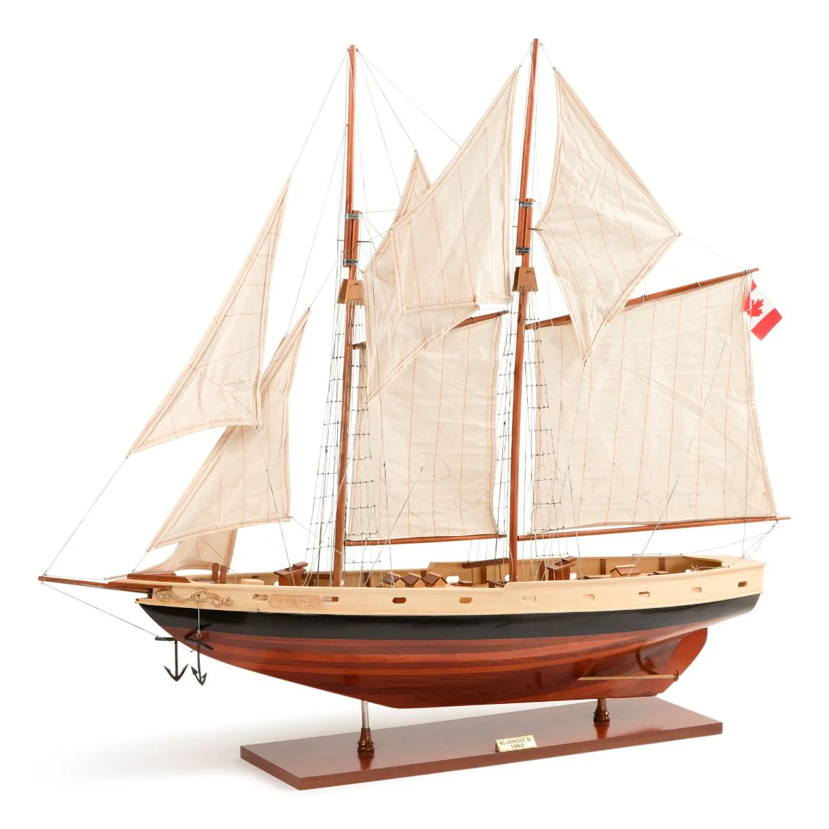 Bluenose II Painted - Image 2
