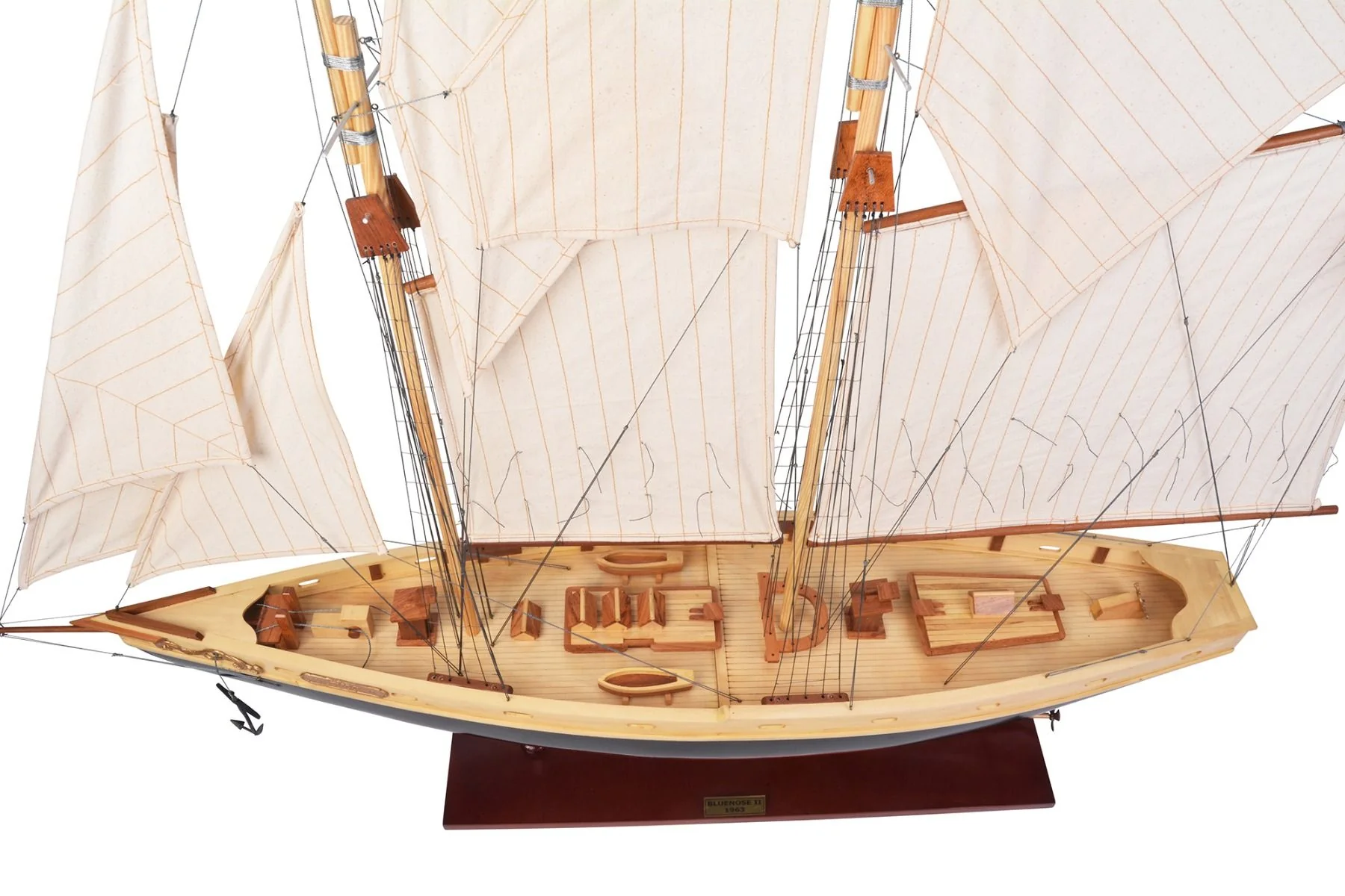 Bluenose II Painted - Image 5