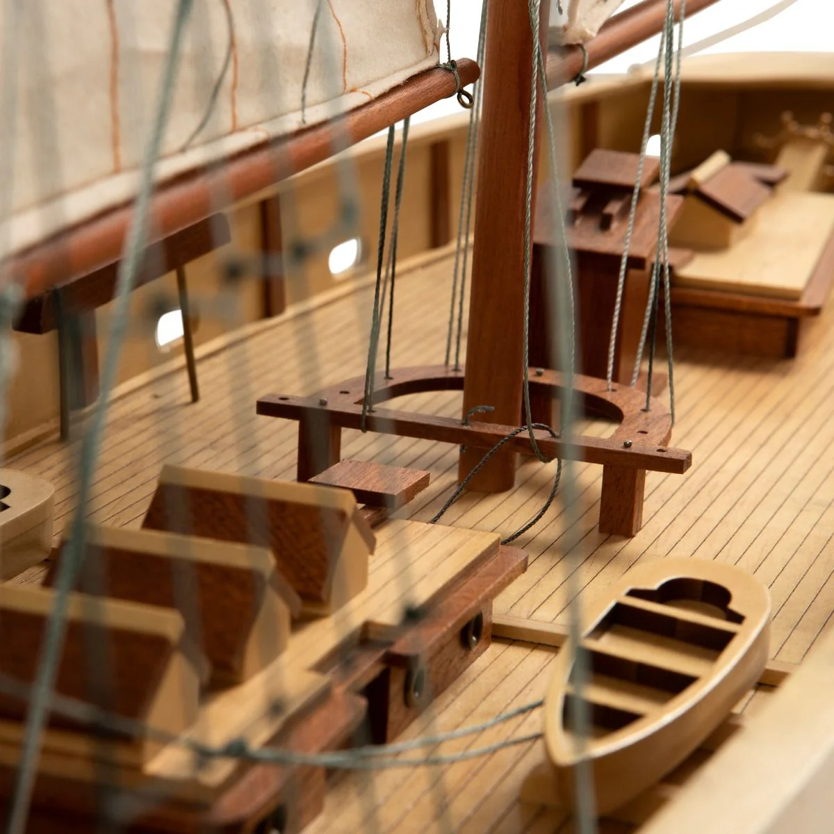 Bluenose II Painted - Image 9