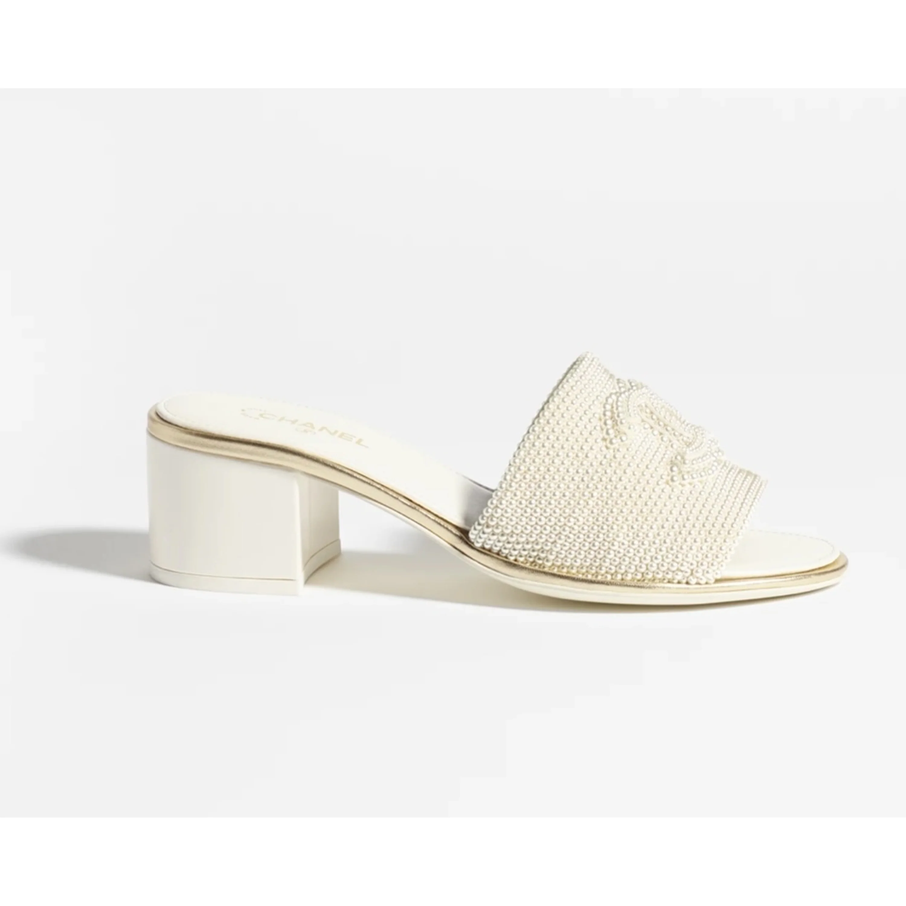 Chanel 20P Pearl Embellished CC Logo Slide Sandals - Image 2