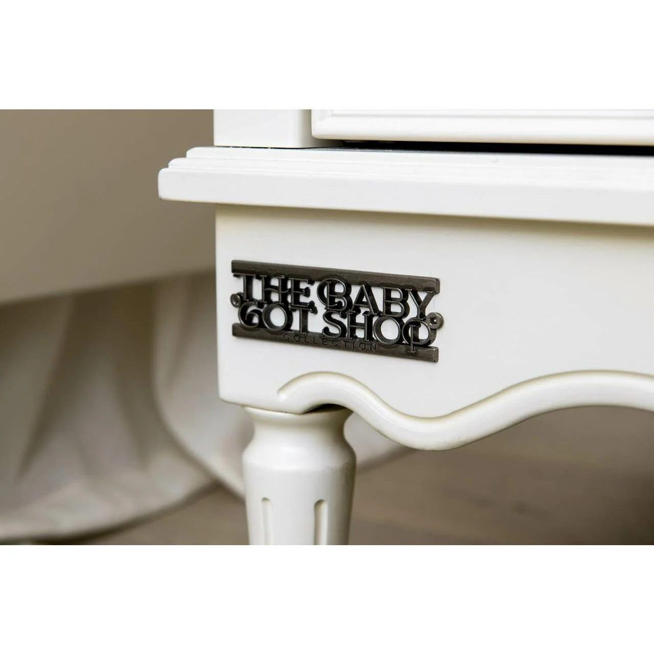 Chelsea Nursery Changing Unit - Image 2