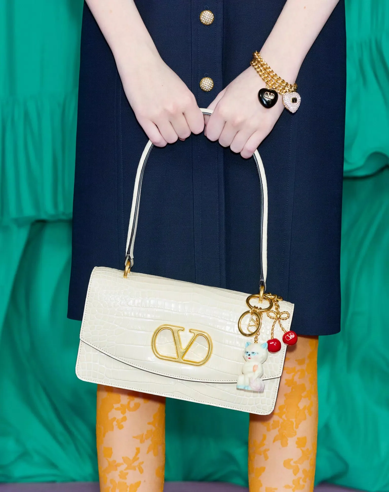 Chez Valentino Bag And Key Ring Charm In Metal And Enamel. - Image 3