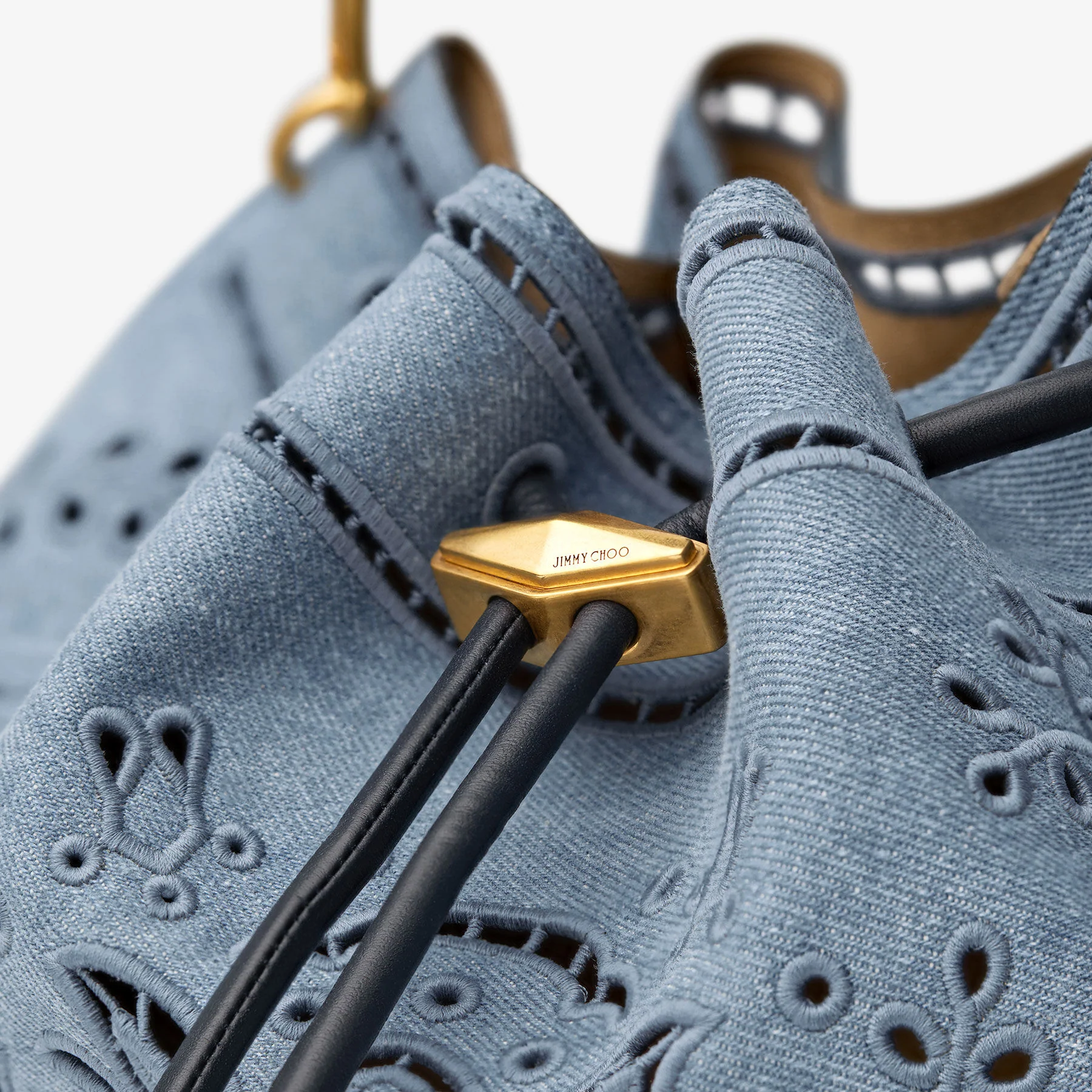 Cinch M With Sangallo Embroidery - Image 4