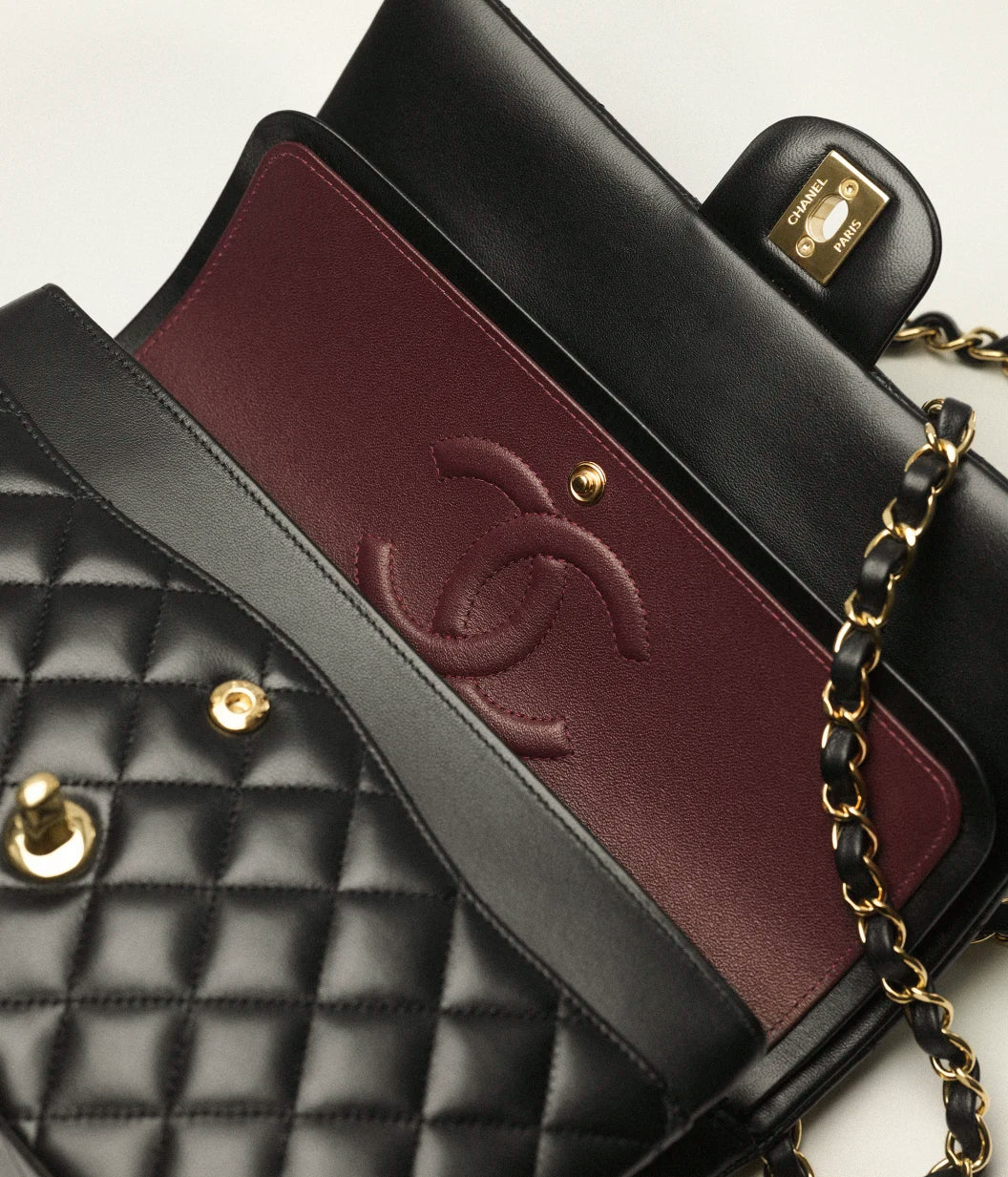 Classic 11.12 Handbag - Image 7
