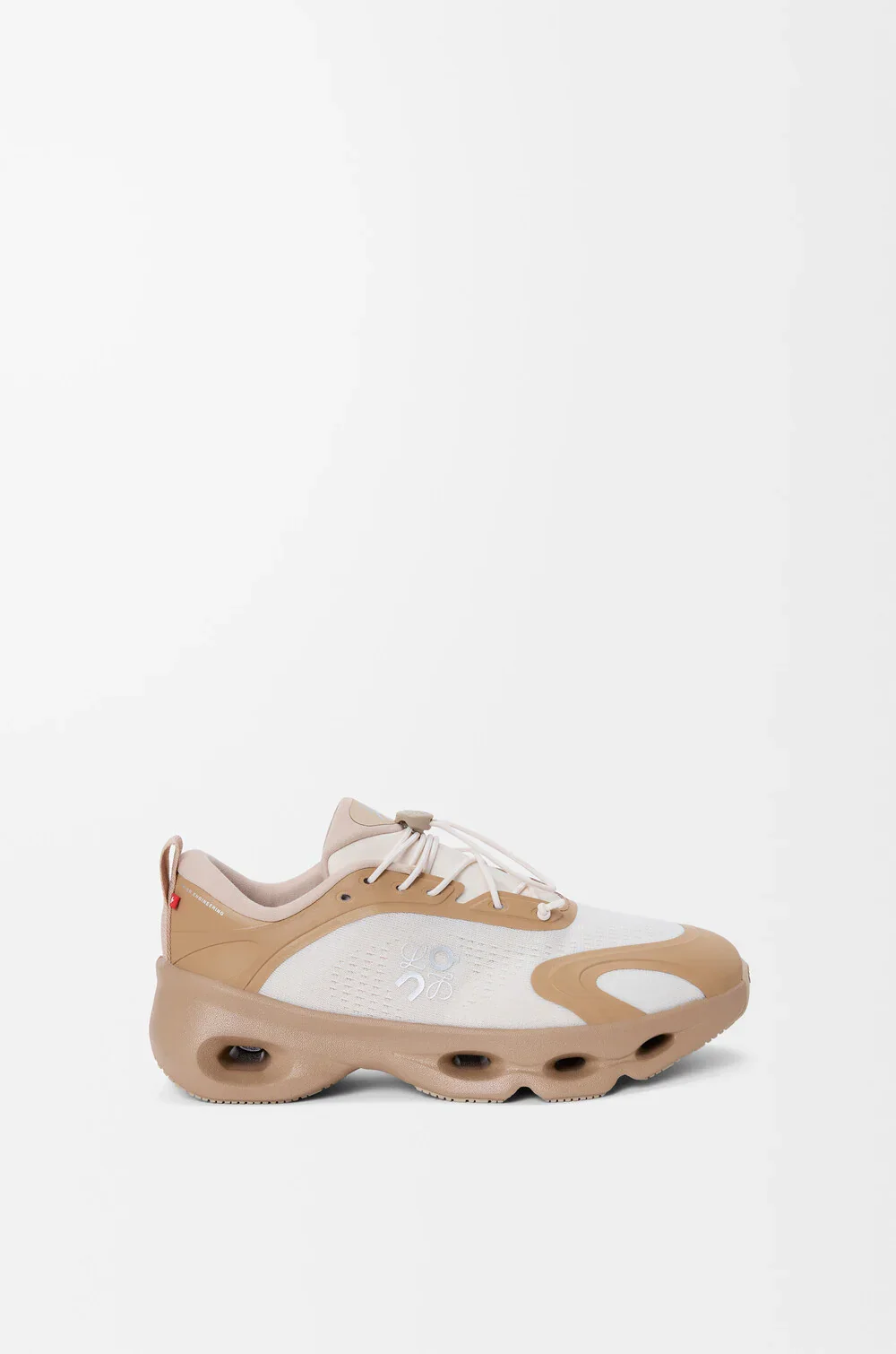 Cloudsolo Sneaker - Image 17