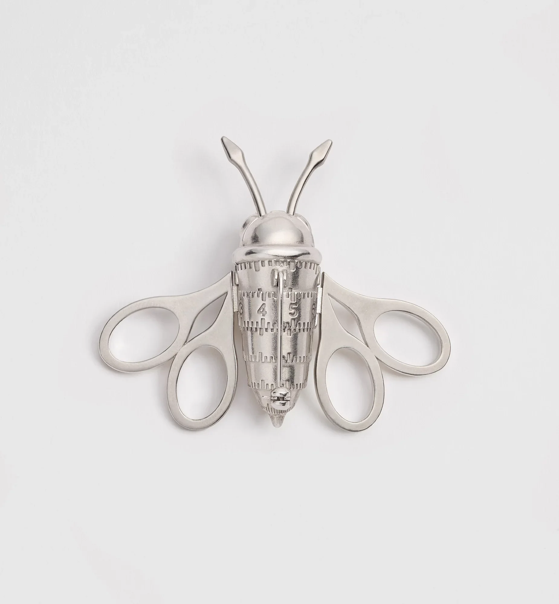 Dior Couture Charms Bee Brooch - Image 3