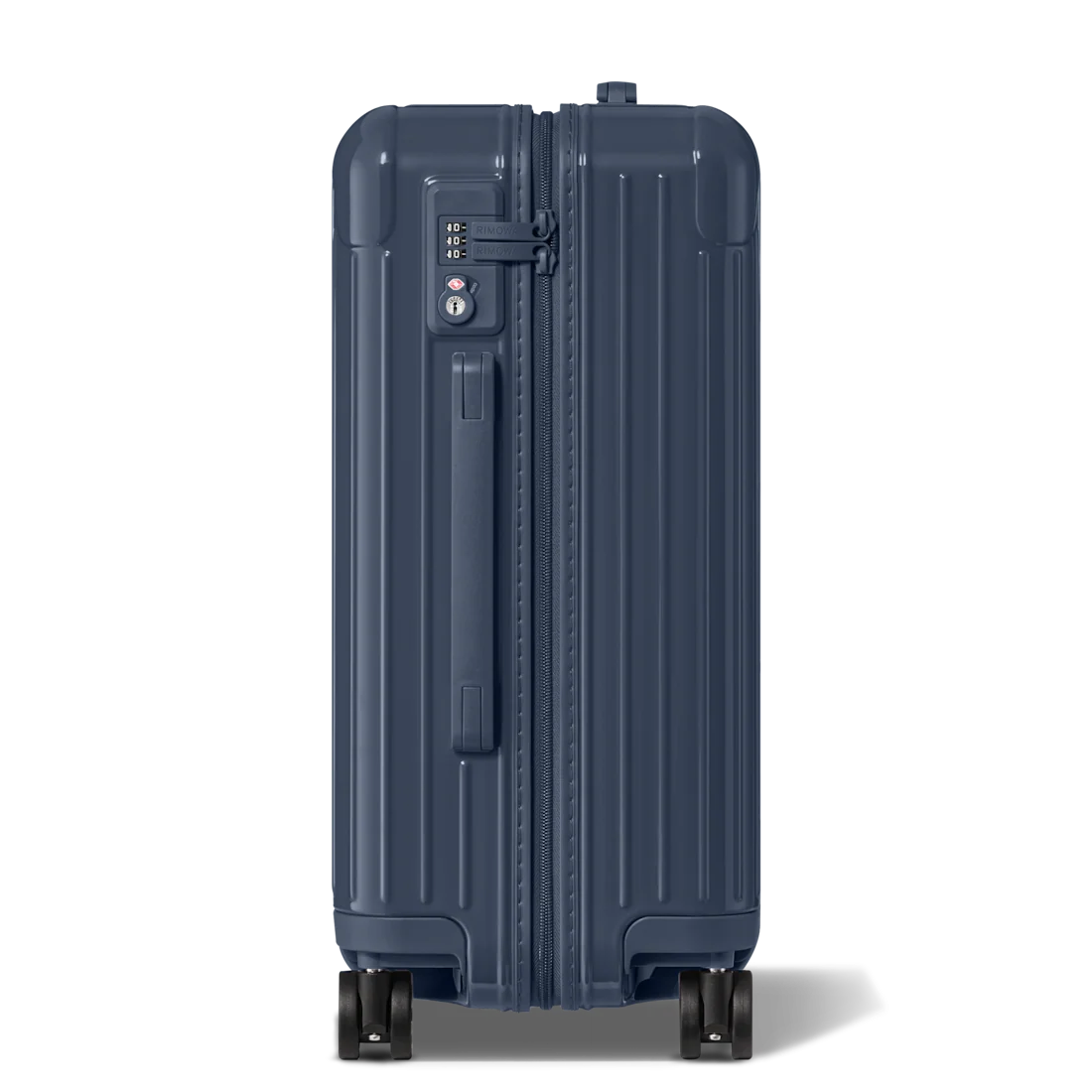 Essential Cabin - Image 35