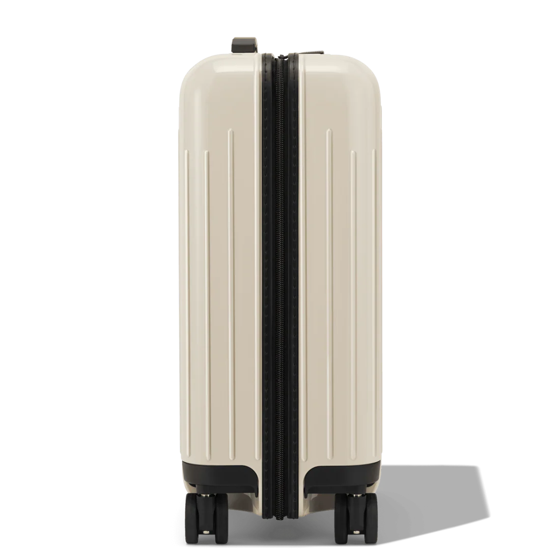 Essential Lite Cabin U - Image 11