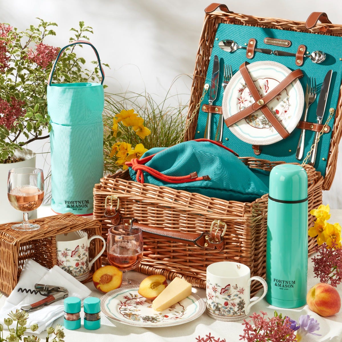 Fortnum's Wild Garden Wicker Hamper for Two
