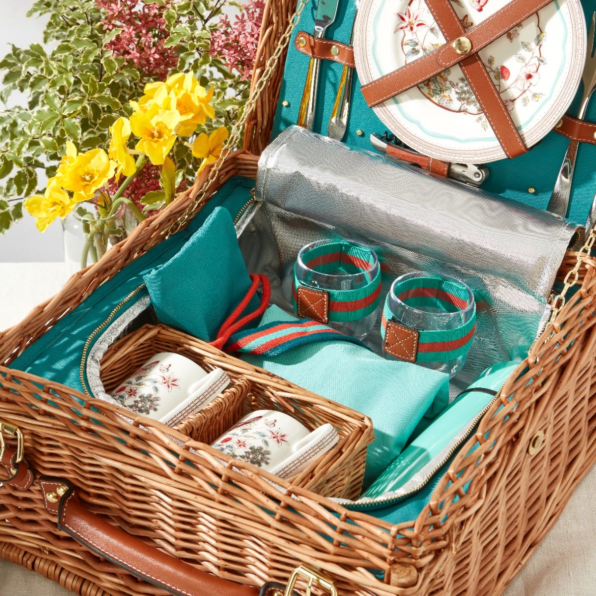 Fortnum's Wild Garden Wicker Hamper for Two - Image 2