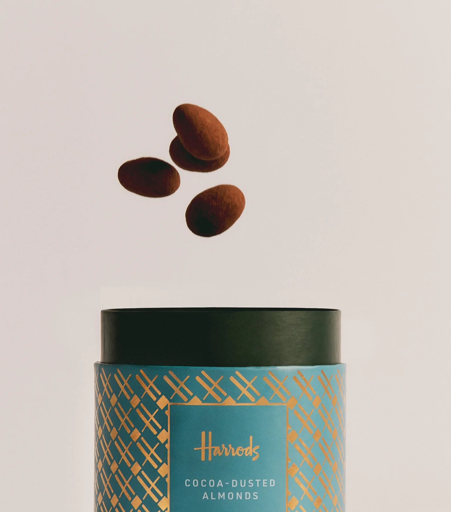 Harrods The Food Hall Favourites Hamper - Image 3