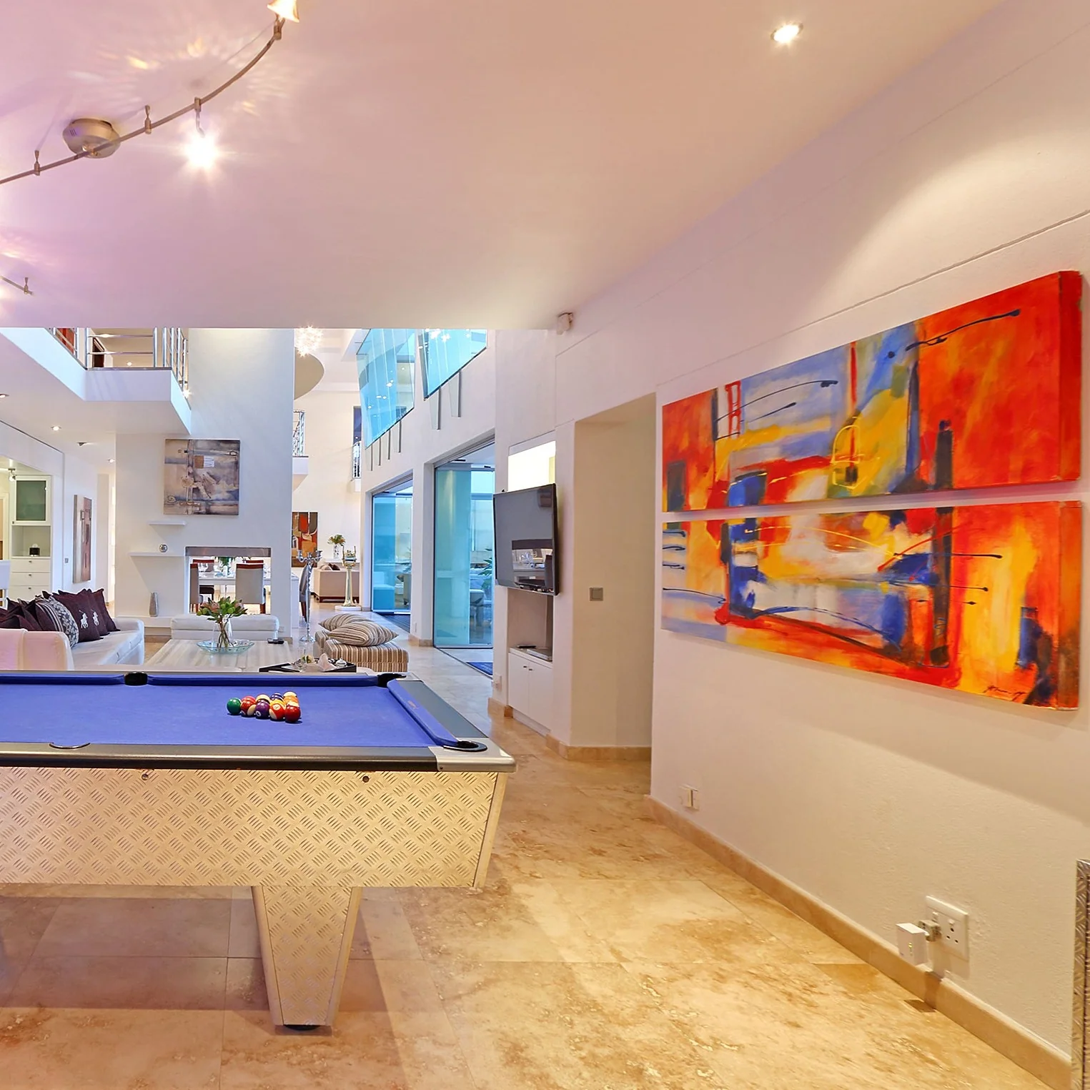 Hollywood Mansion & Spa - Image 22